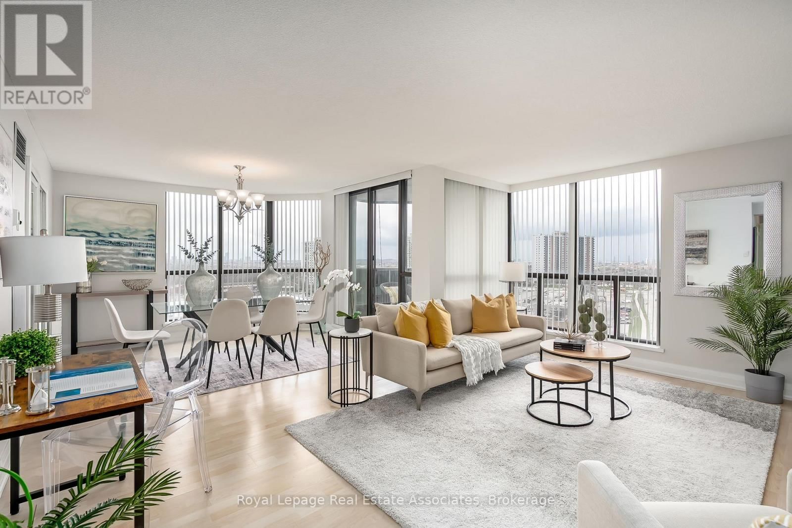 909 - 1155 BOUGH BEECHES BOULEVARD Image 1