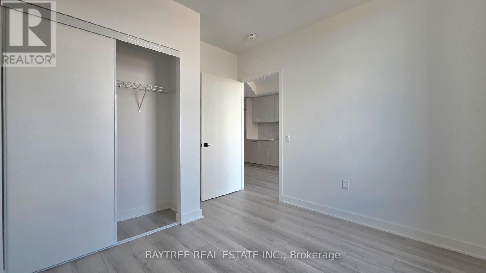 723 - 1185 DUPONT STREET Image 10