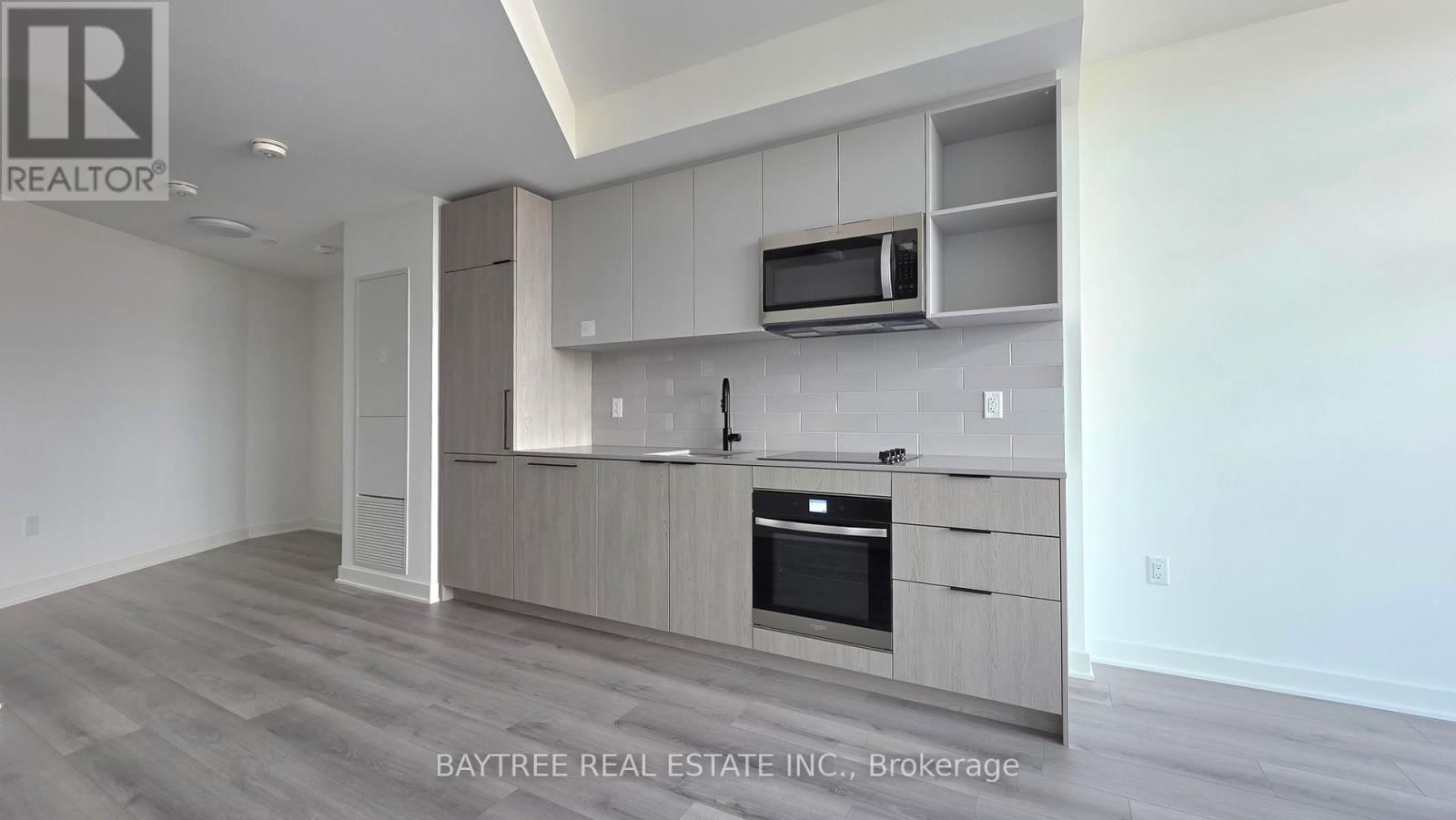 723 - 1185 DUPONT STREET Image 11