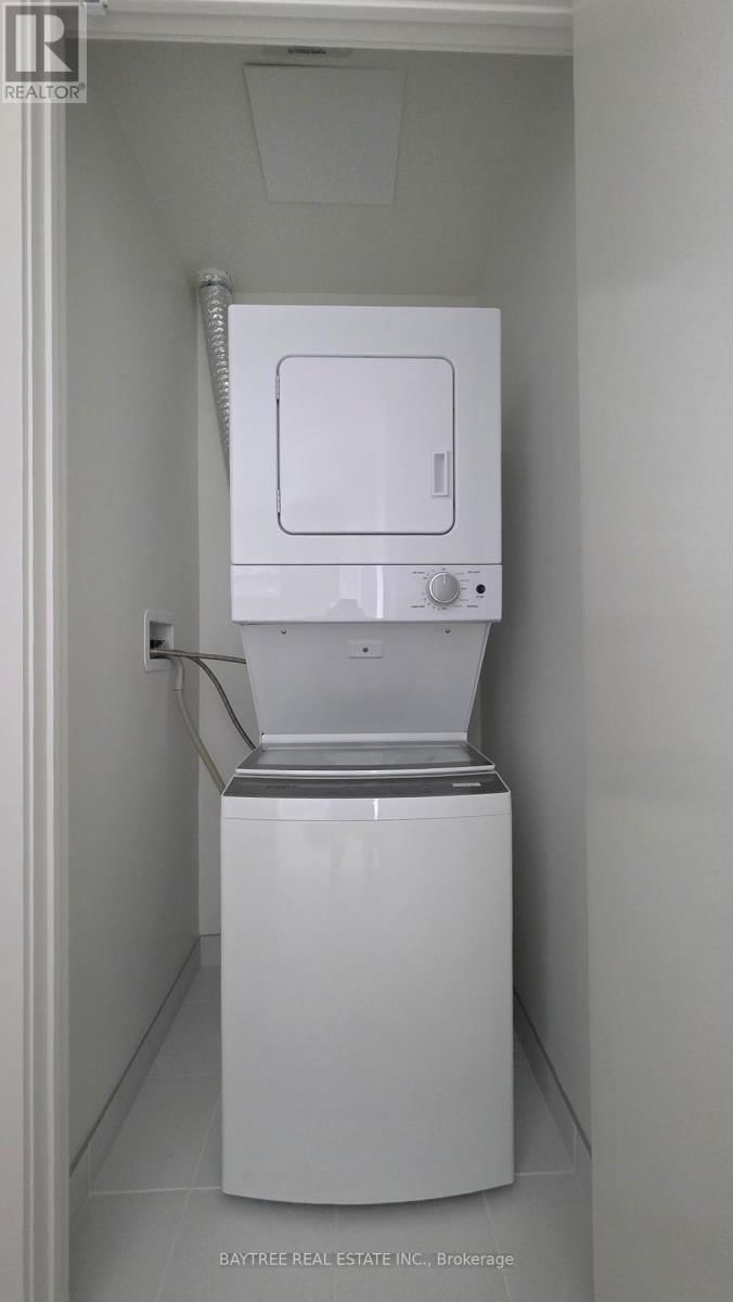 723 - 1185 DUPONT STREET Image 18