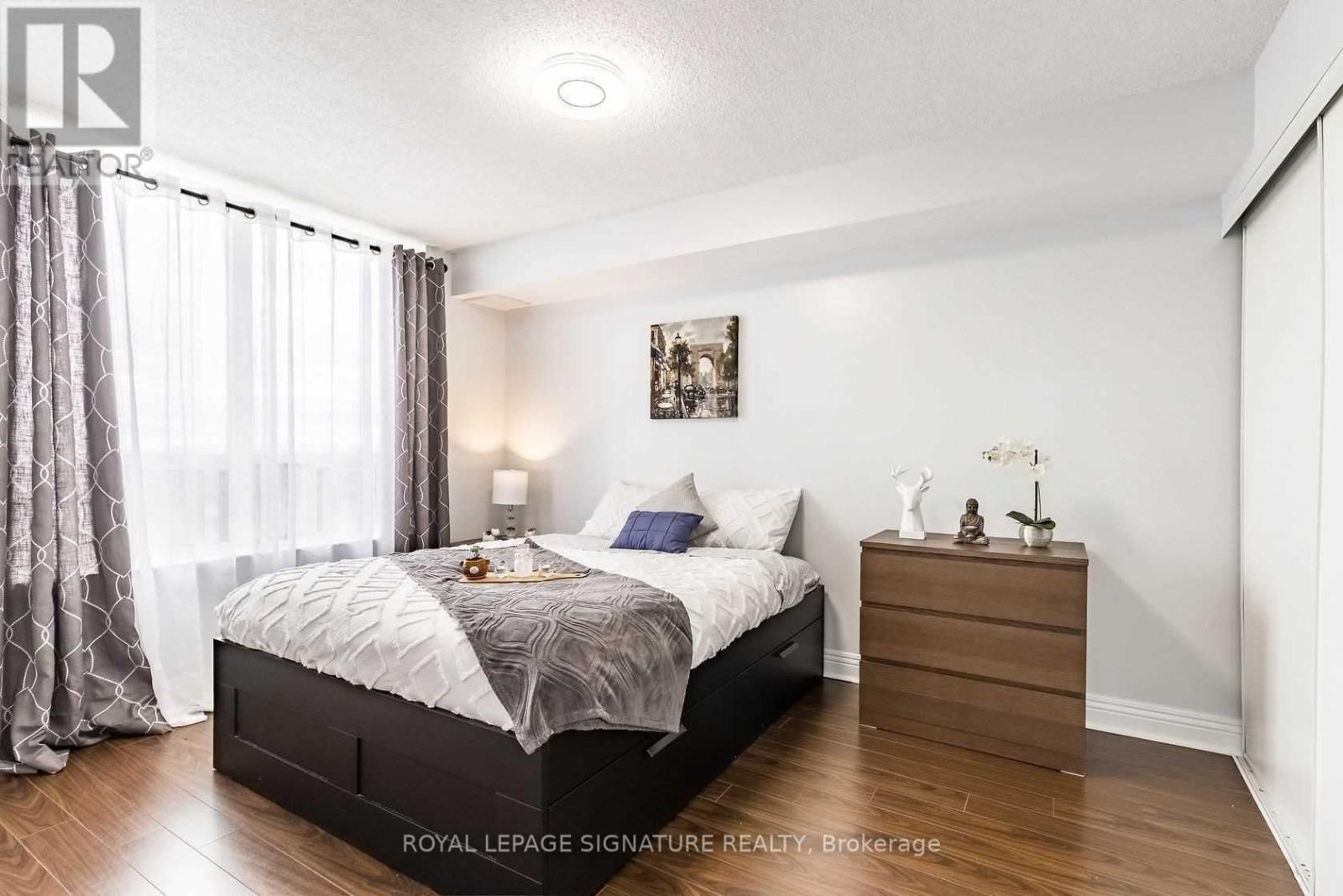 515 - 55 STRATHAVEN DRIVE Image 11