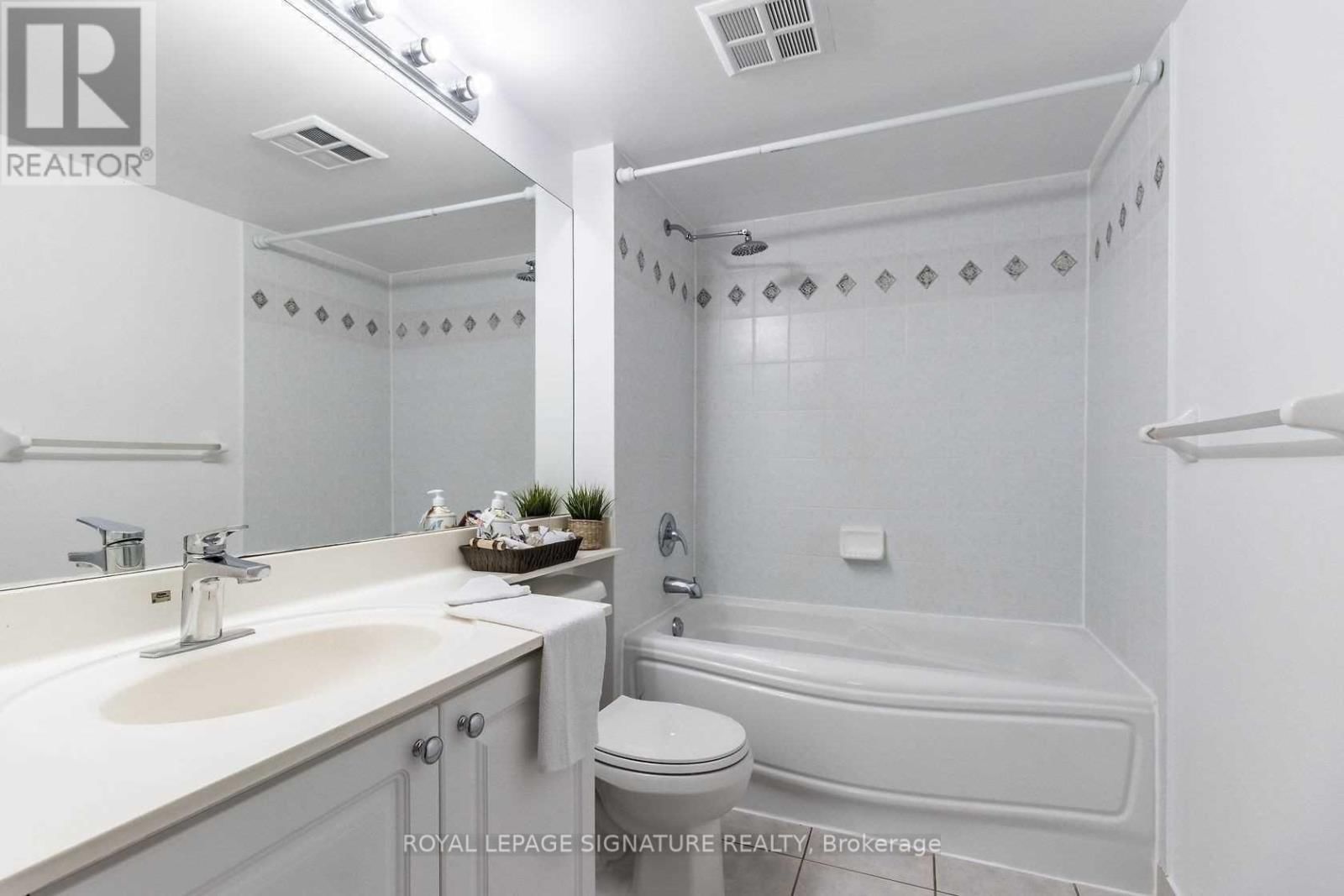 515 - 55 STRATHAVEN DRIVE Image 13