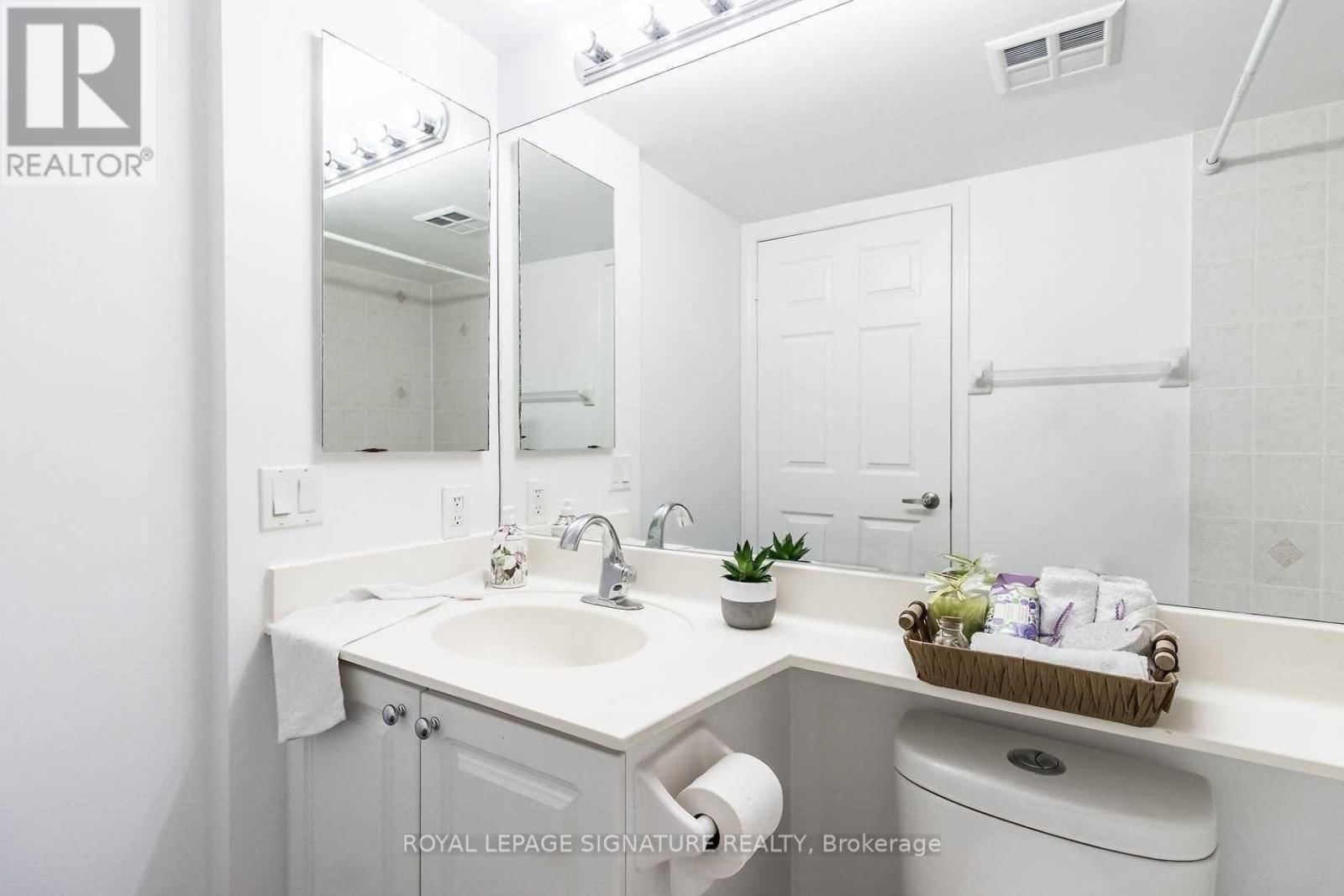 515 - 55 STRATHAVEN DRIVE Image 17