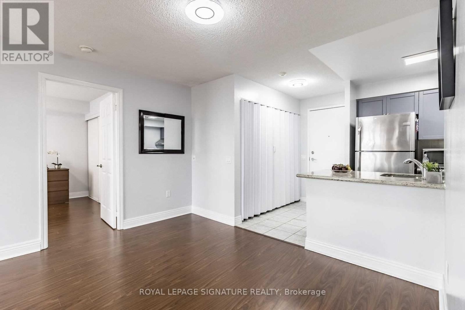 515 - 55 STRATHAVEN DRIVE Image 8