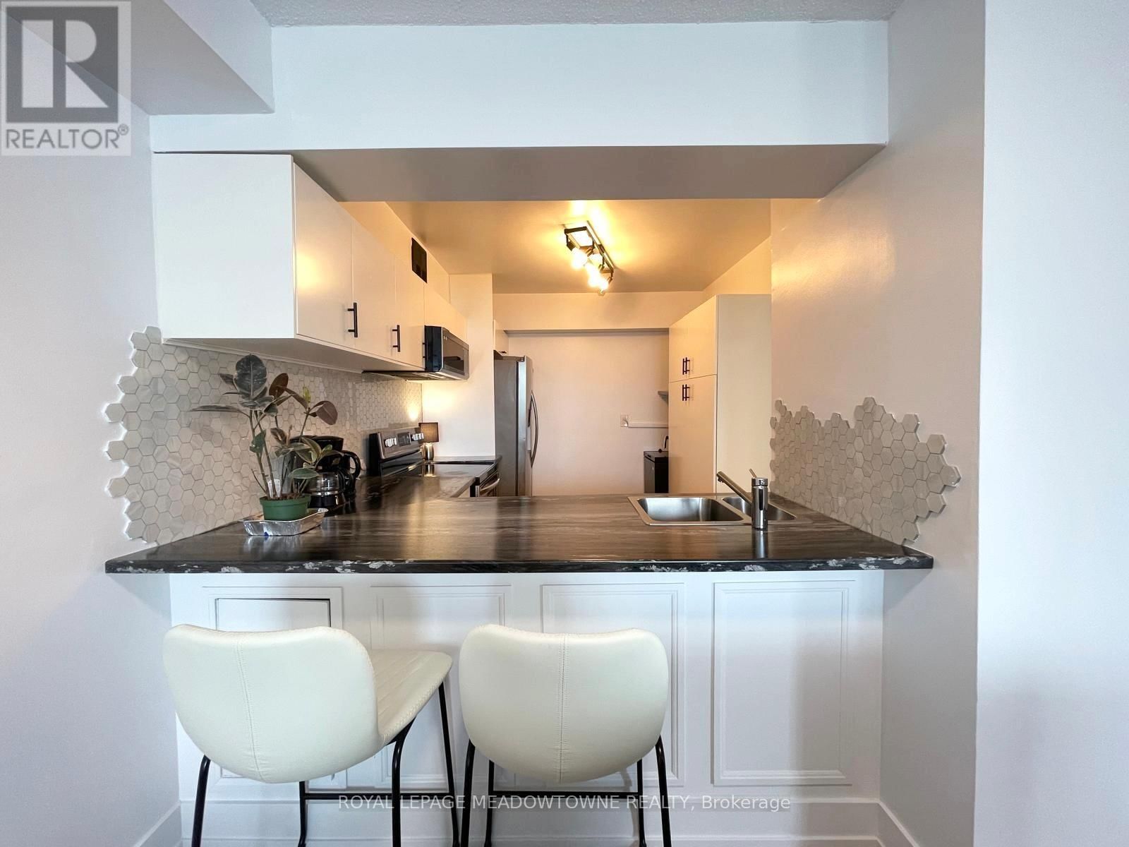 #309 - 236 ALBION ROAD Image 10