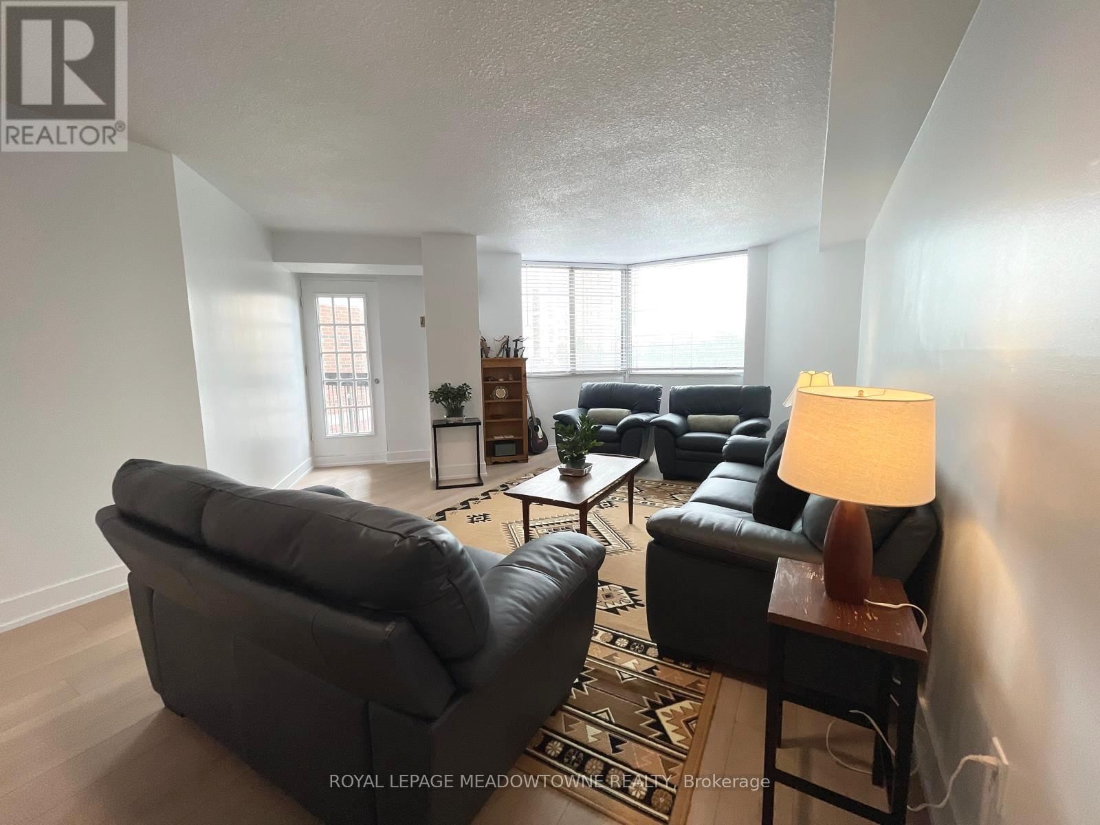 #309 - 236 ALBION ROAD Image 8