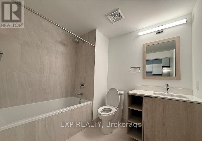 505 - 1007 THE QUEENSWAY WAY Image 8