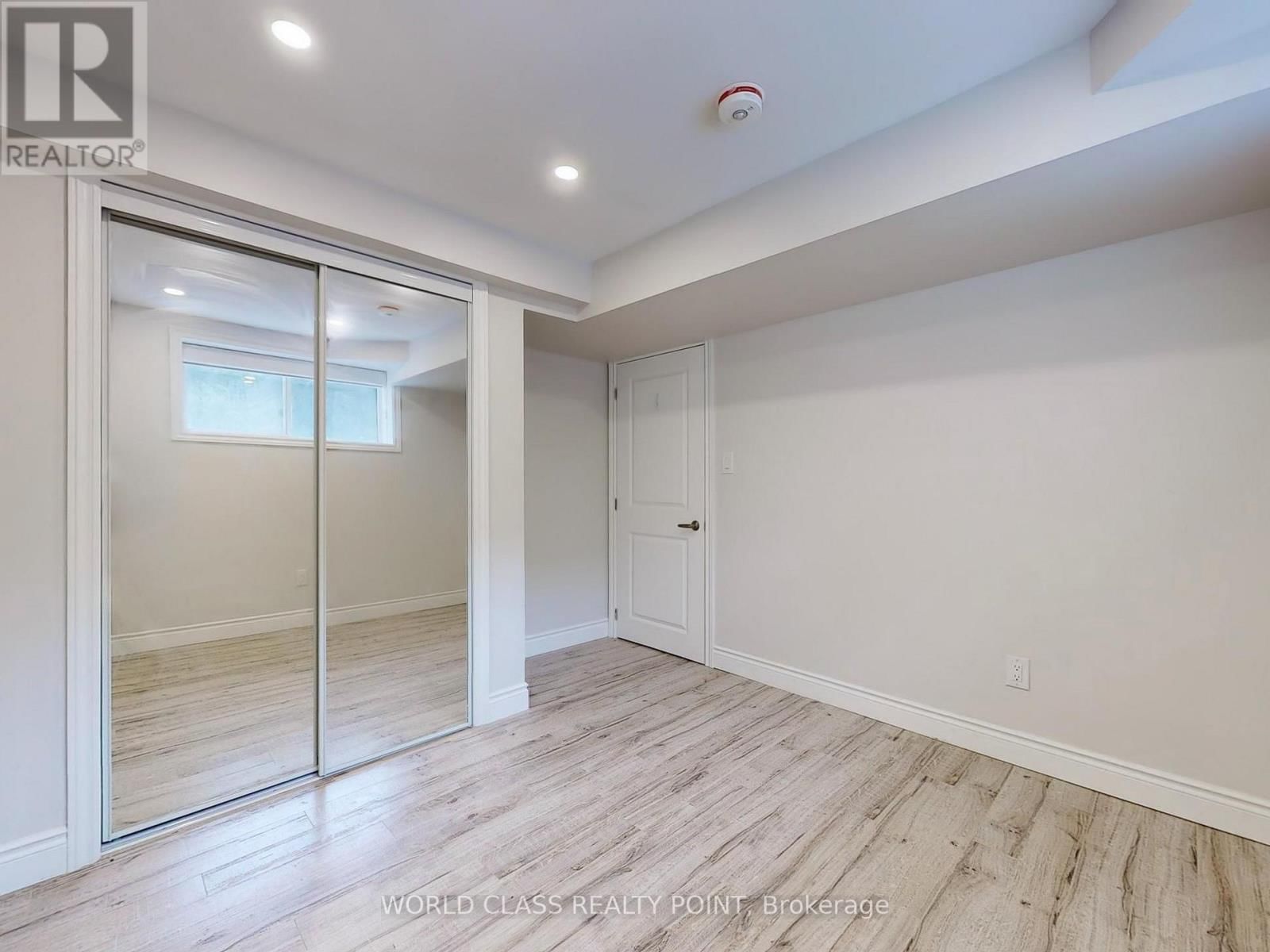 BSMT 2290 CANONRIDGE CIRCLE Image 21