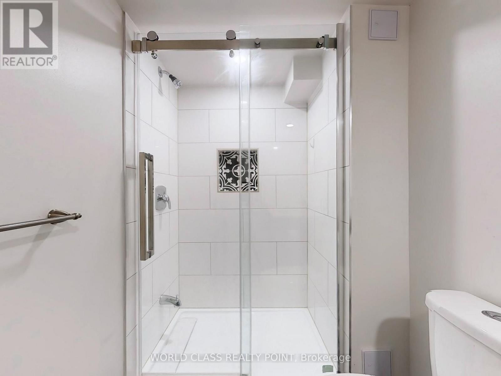 BSMT 2290 CANONRIDGE CIRCLE Image 23