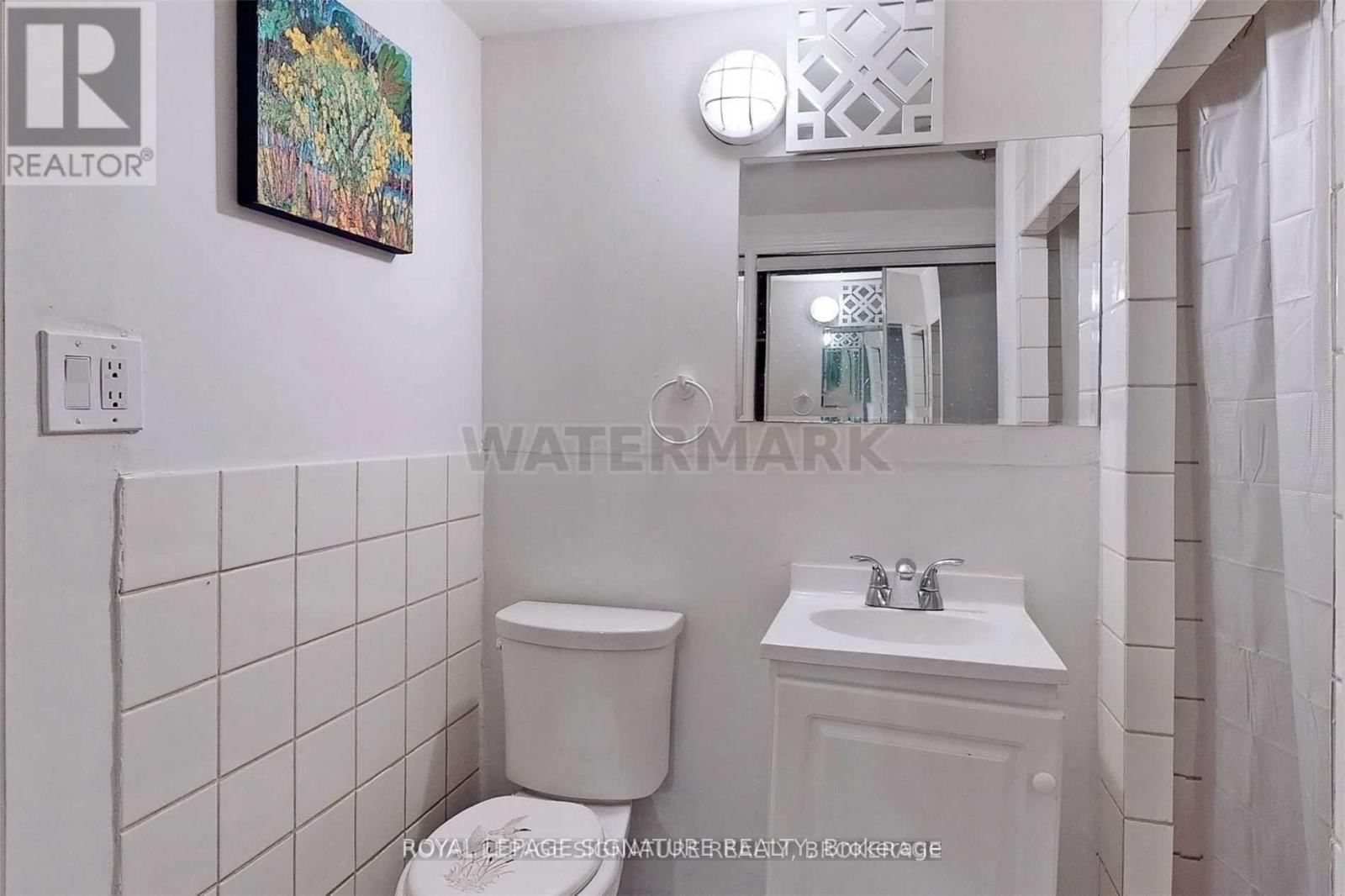 362A QUEEN STREET SOUTH Image 24