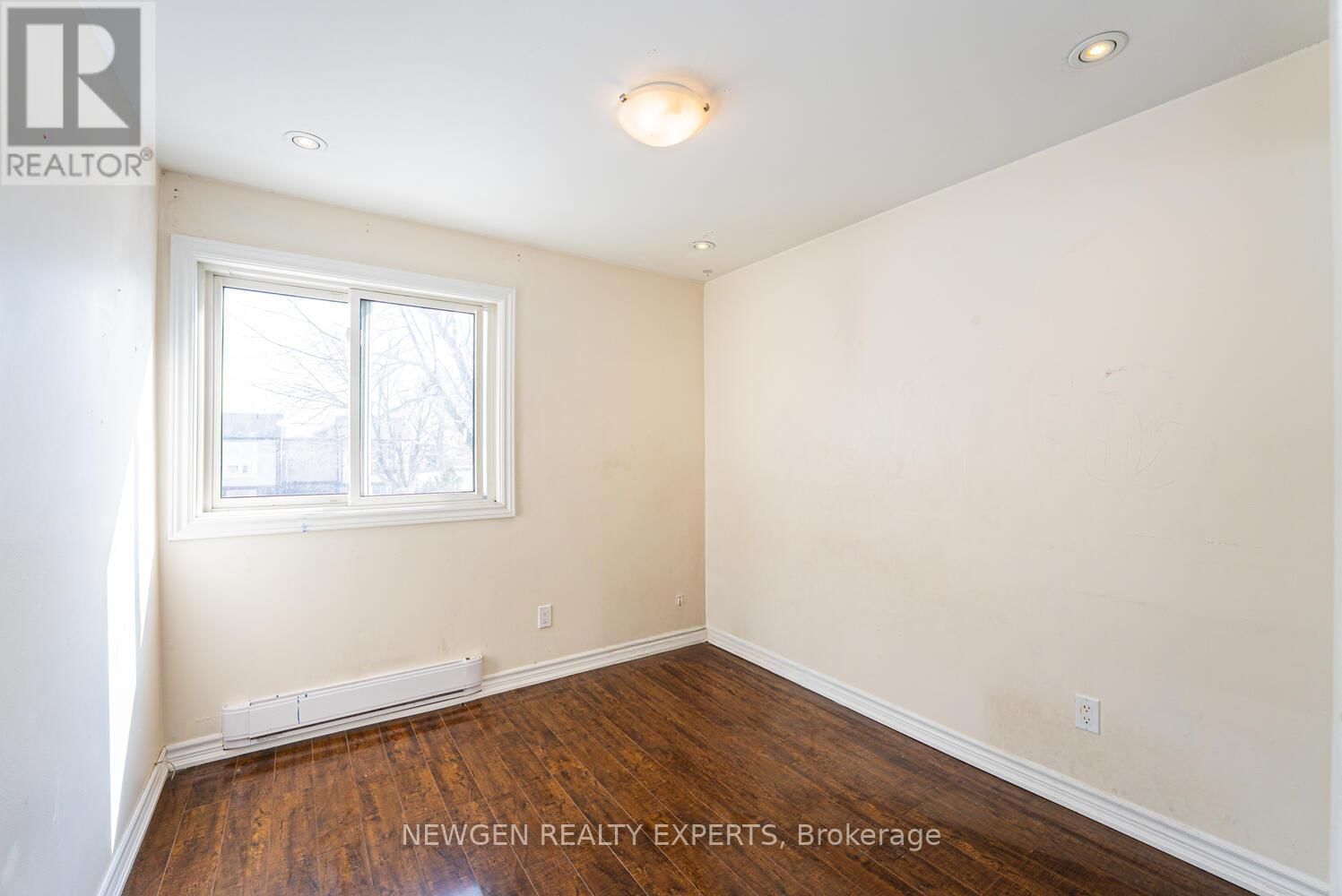 1 JACOBS SQUARE Image 15