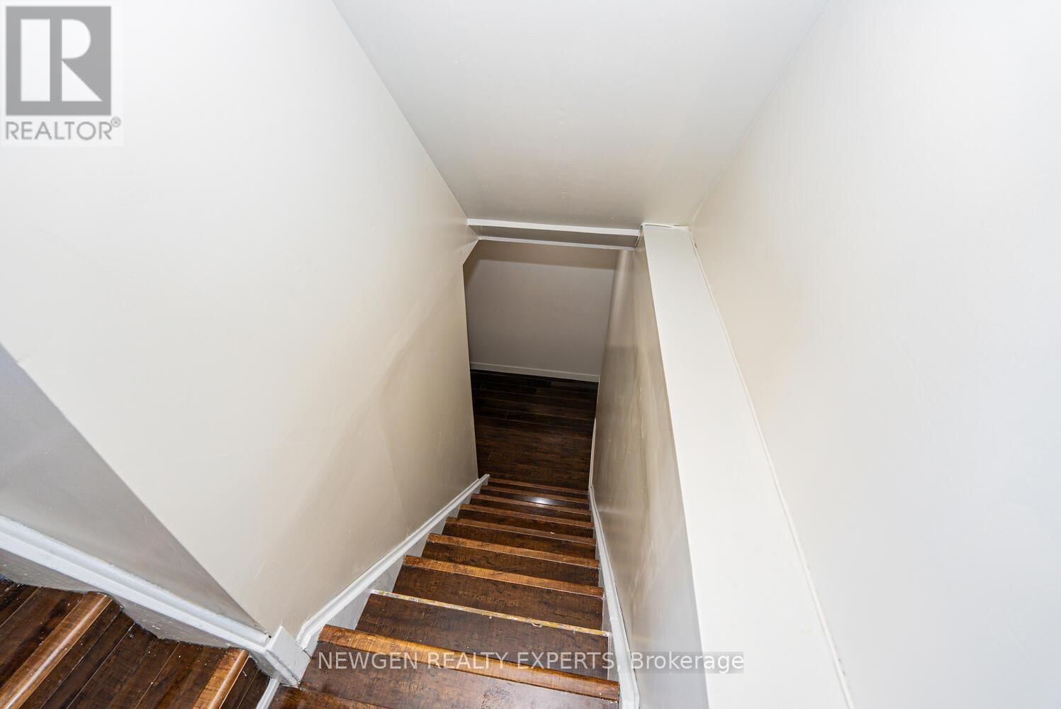 1 JACOBS SQUARE Image 23