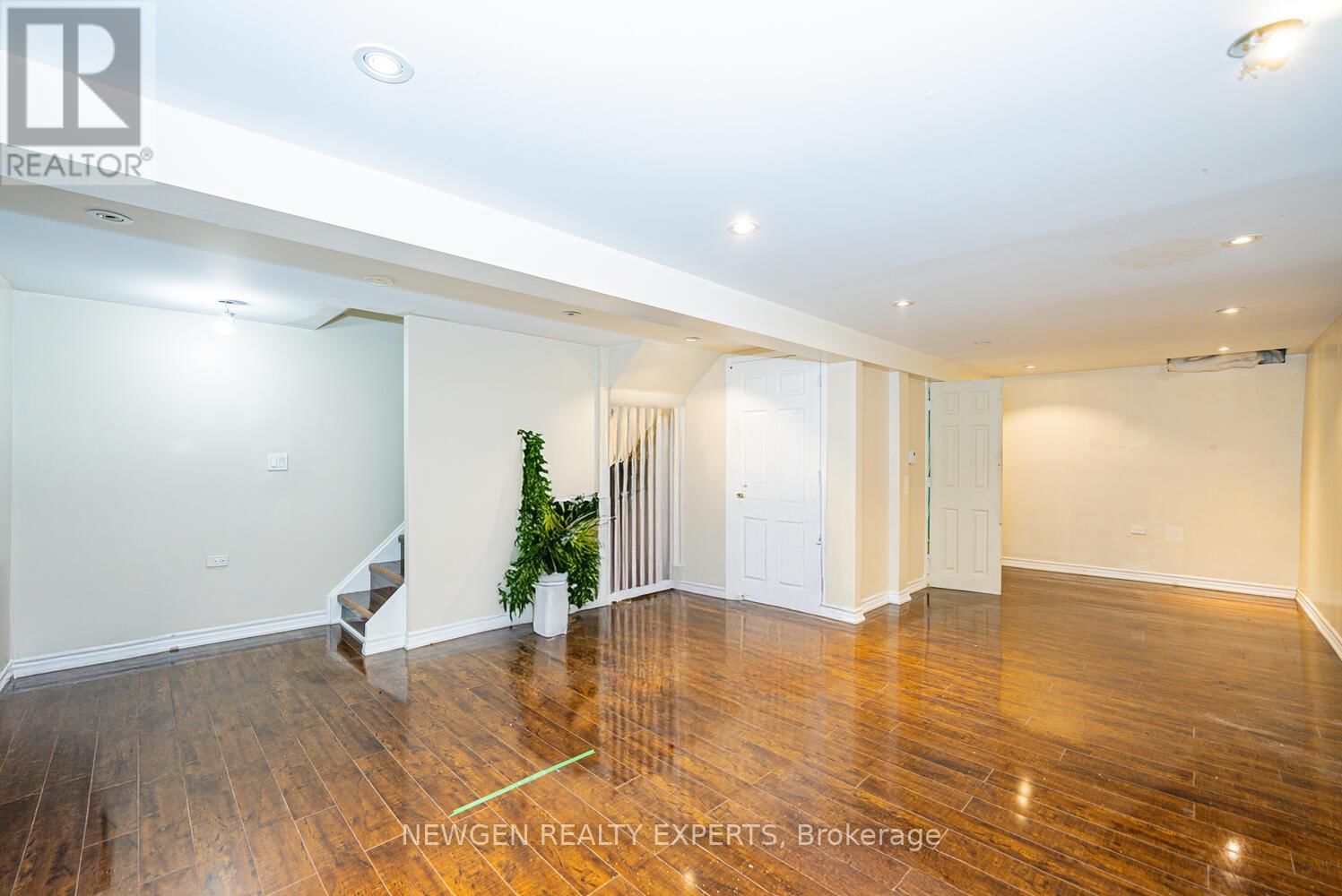 1 JACOBS SQUARE Image 25