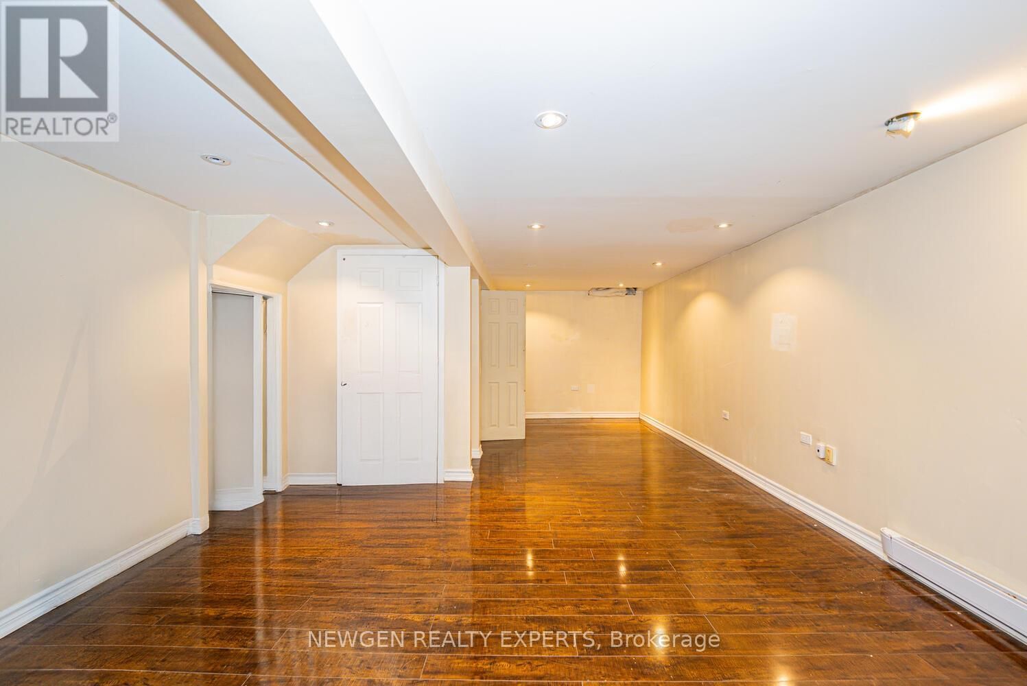 1 JACOBS SQUARE Image 26