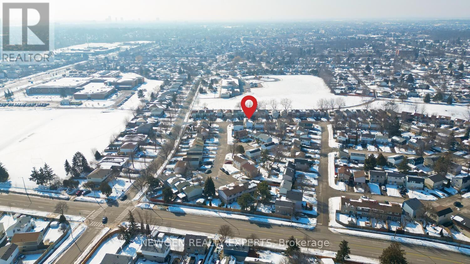 1 JACOBS SQUARE Image 37