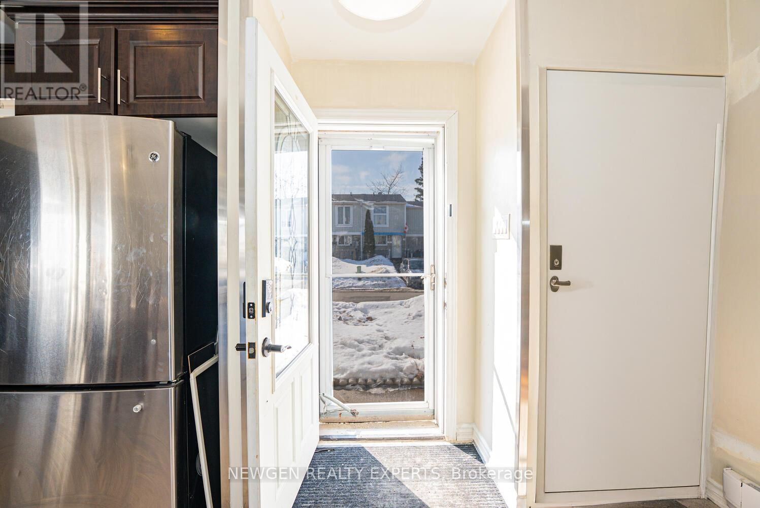 1 JACOBS SQUARE Image 6