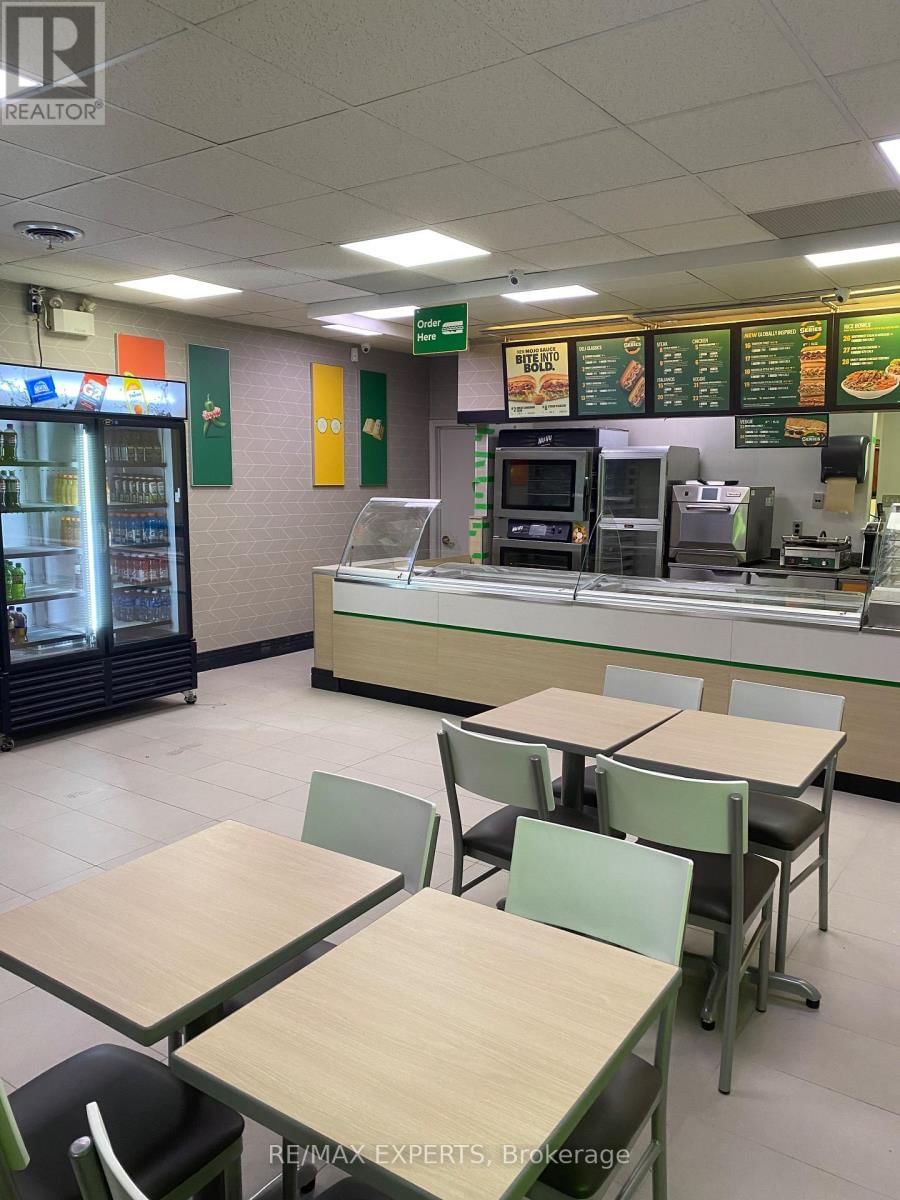 41 KENNEDY ROAD NORTH Image 4