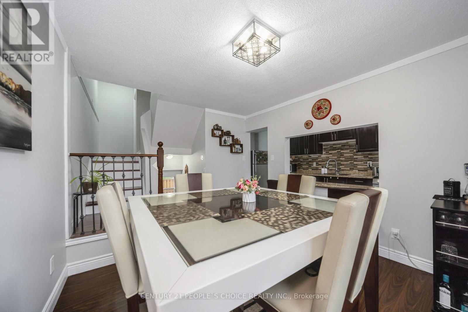 10 EDEN PARK DRIVE Image 14