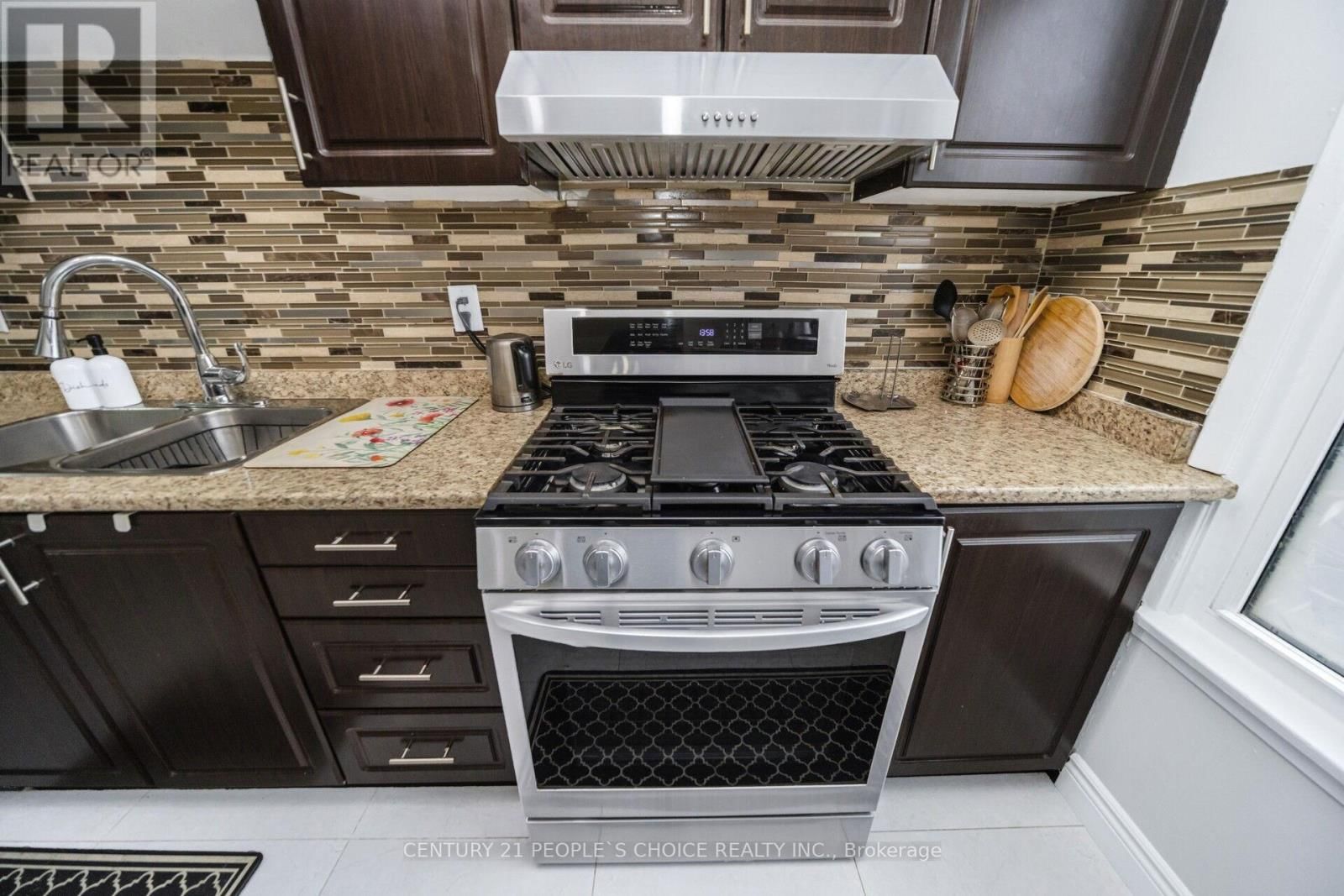 10 EDEN PARK DRIVE Image 20