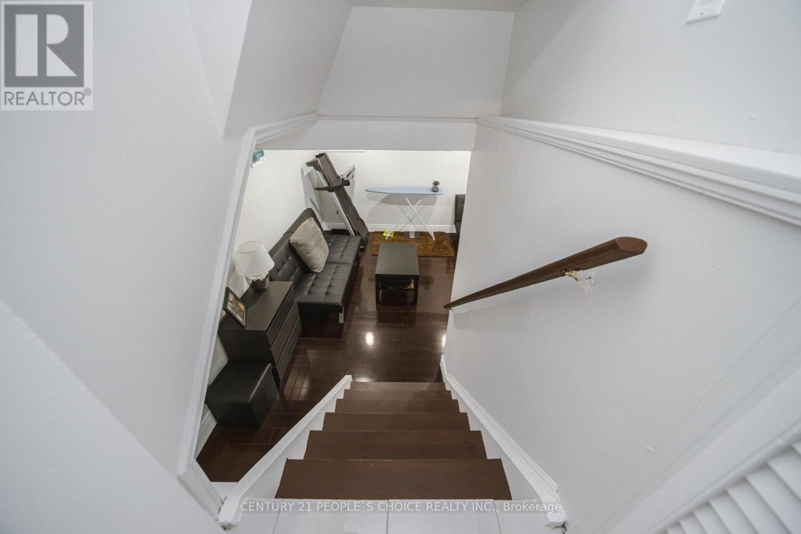 10 EDEN PARK DRIVE Image 38