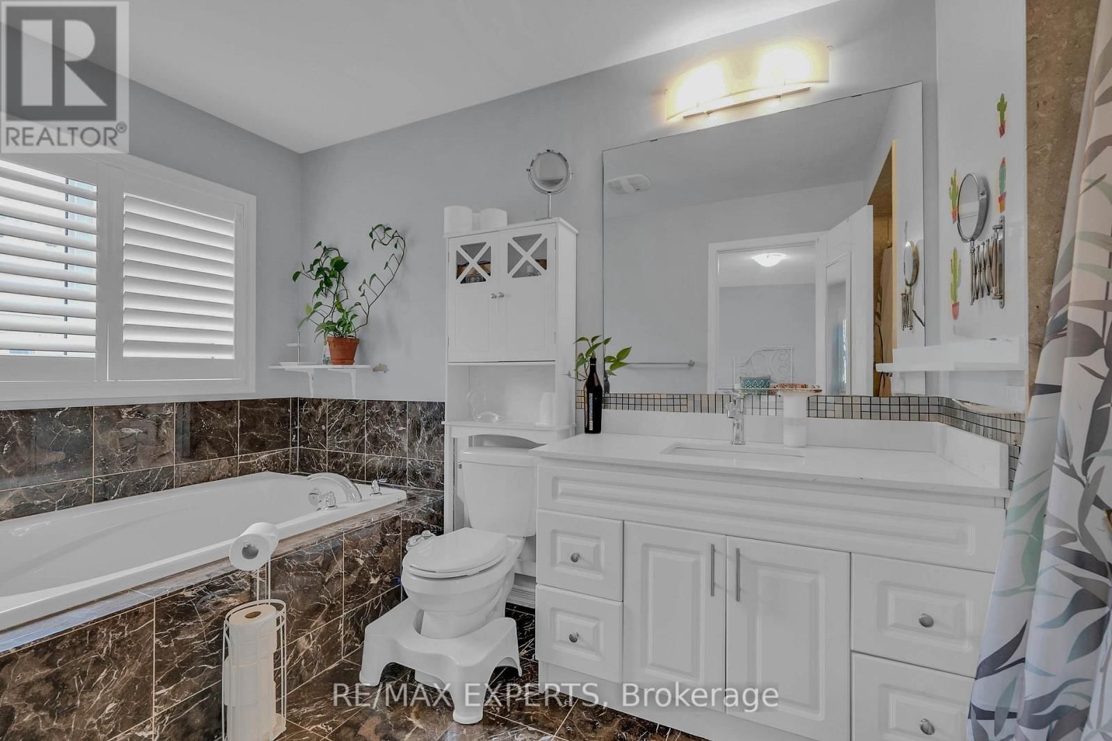 22 HOOVER ROAD Image 22