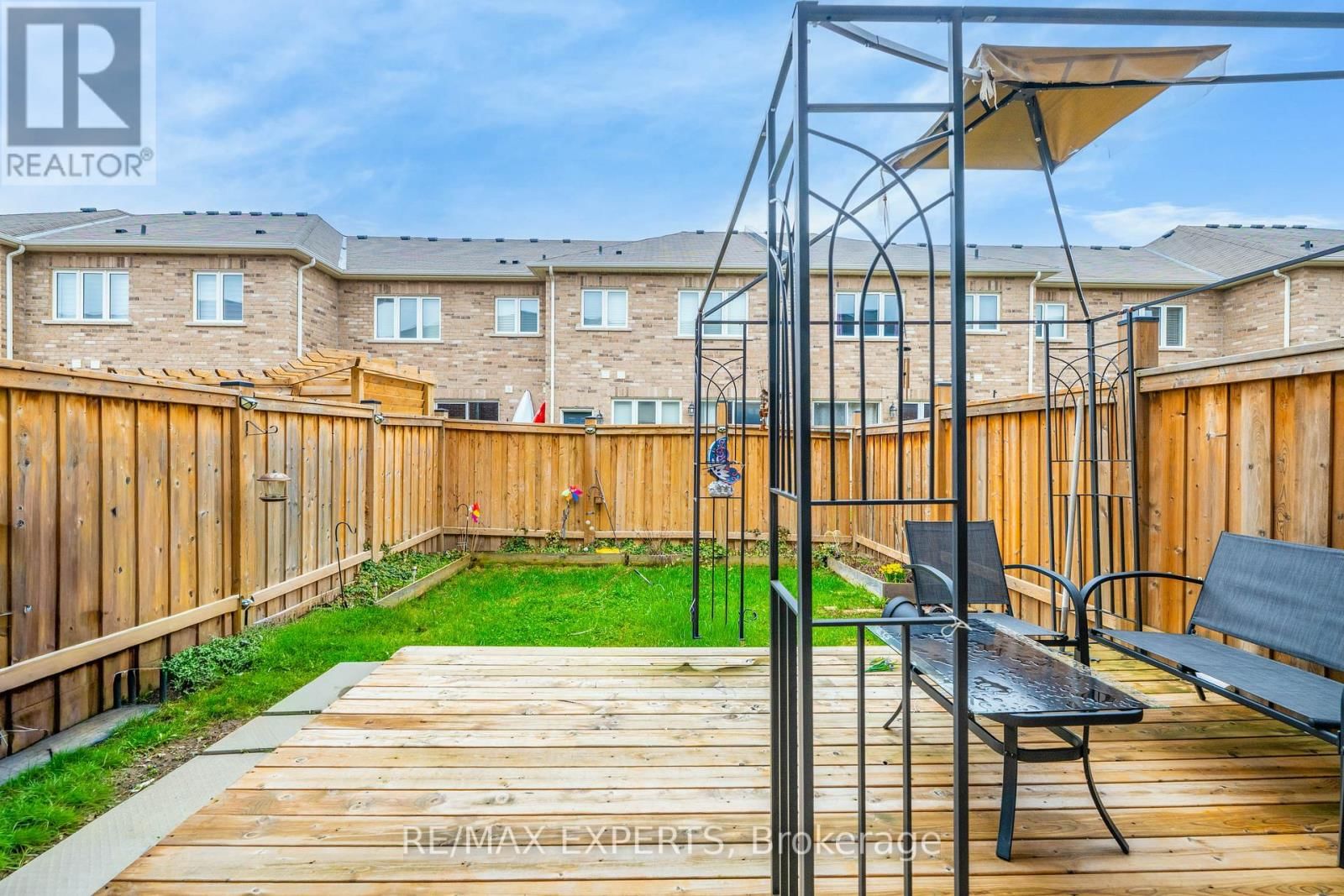 22 HOOVER ROAD Image 39