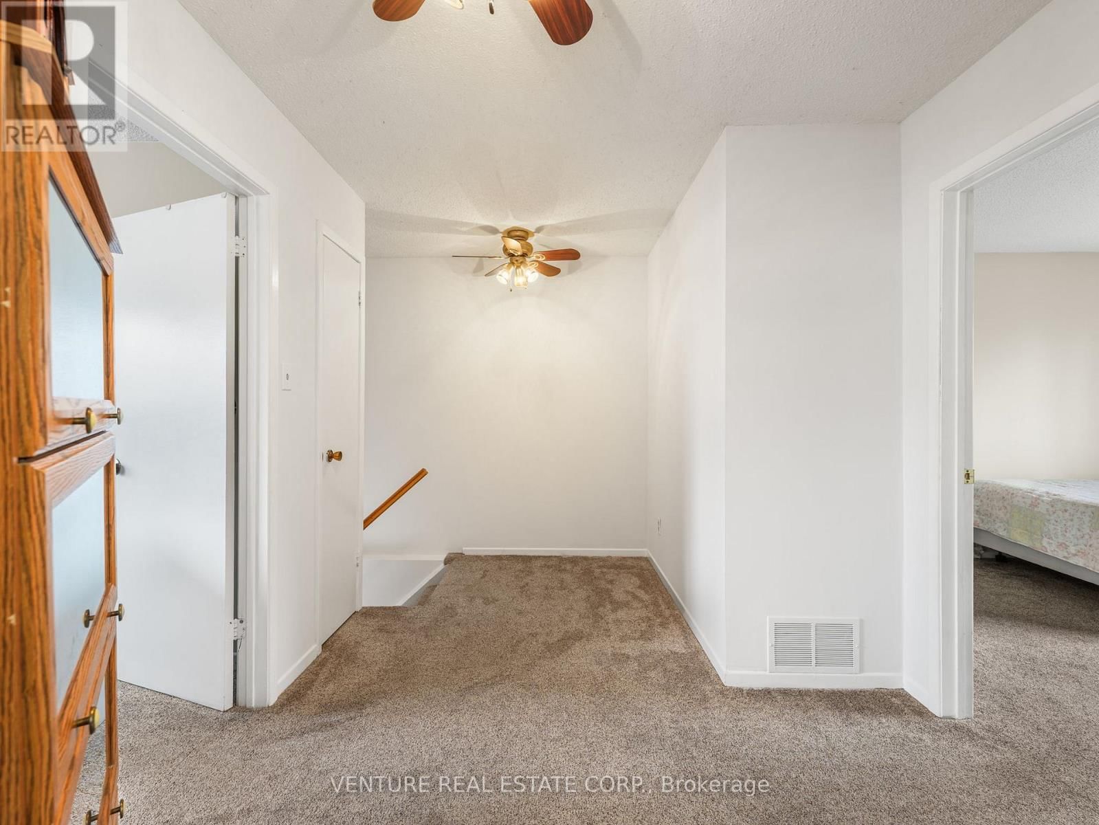 7 - 6779 GLEN ERIN DRIVE Image 13