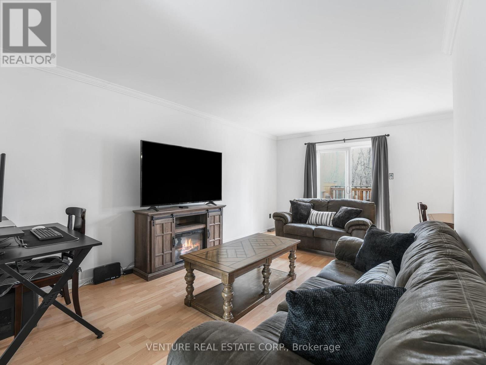 7 - 6779 GLEN ERIN DRIVE Image 5