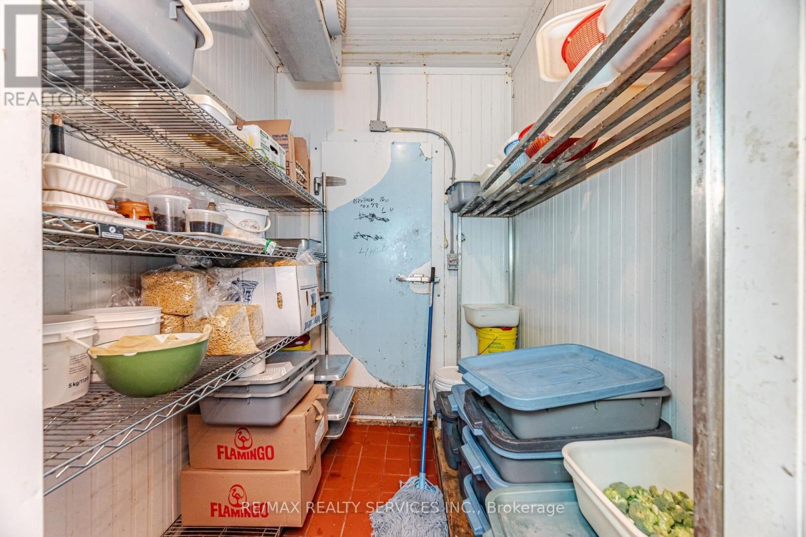 8A - 180 SANDALWOOD PARKWAY EAST Image 17