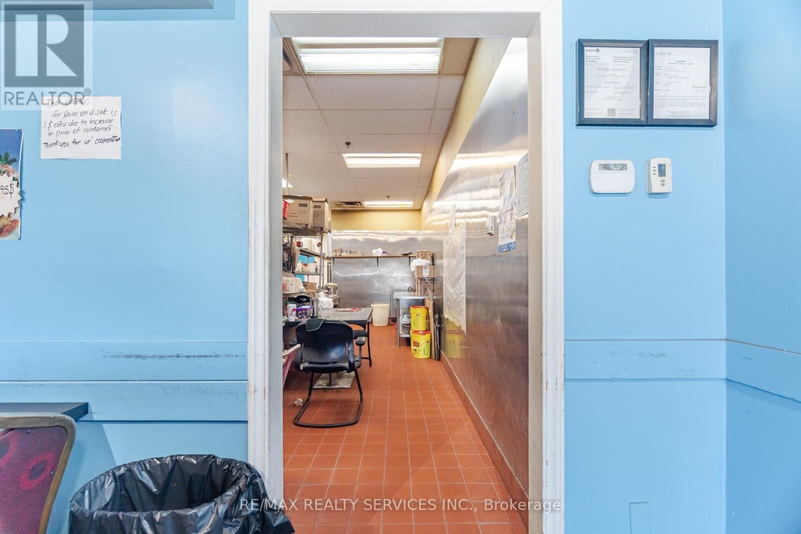 8A - 180 SANDALWOOD PARKWAY EAST Image 9