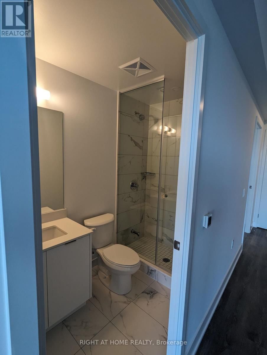 1607 - 202 BURNHAMTHORPE ROAD EAST Image 19