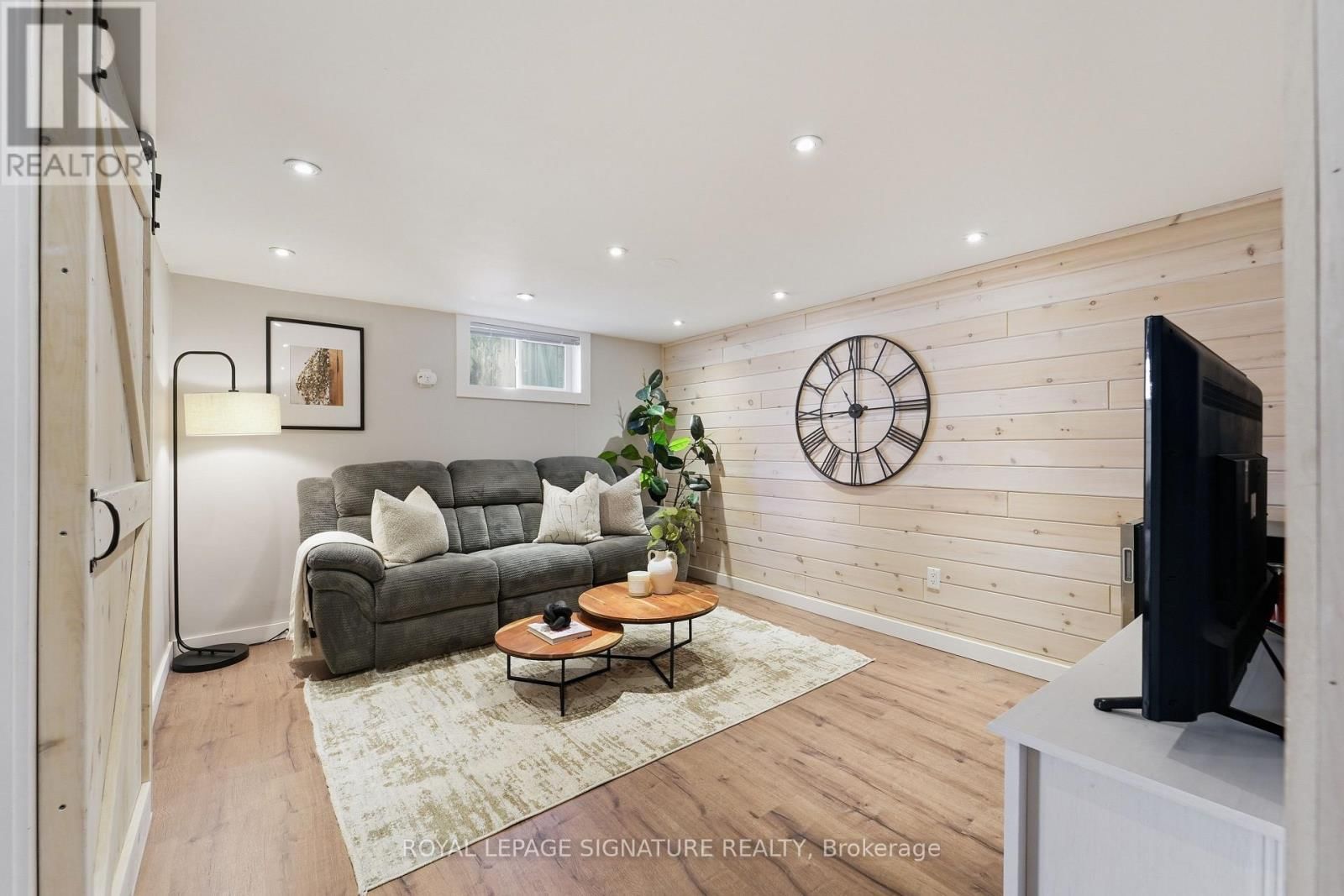 33 COCHRANE DRIVE WEST Image 14