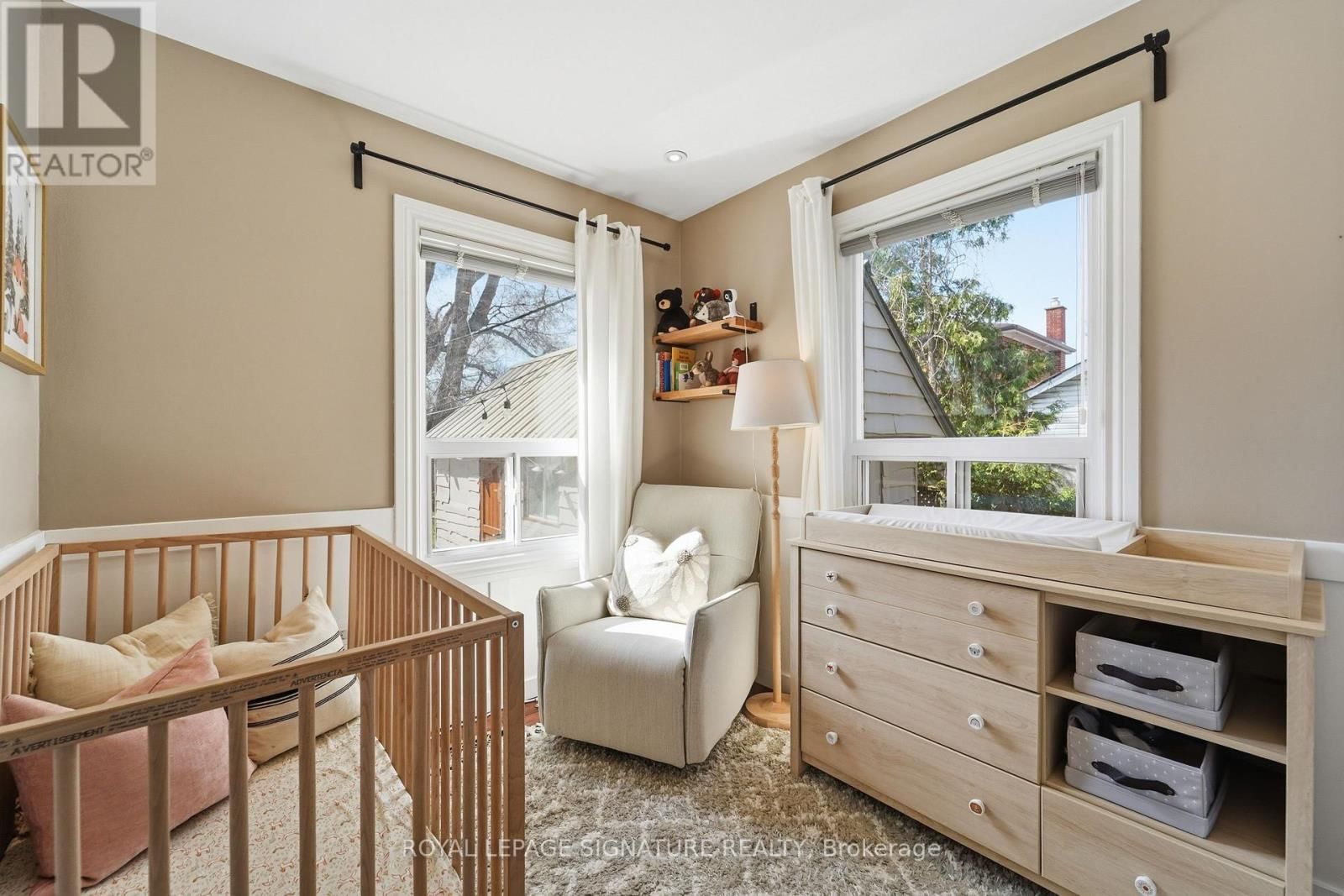 33 COCHRANE DRIVE WEST Image 8