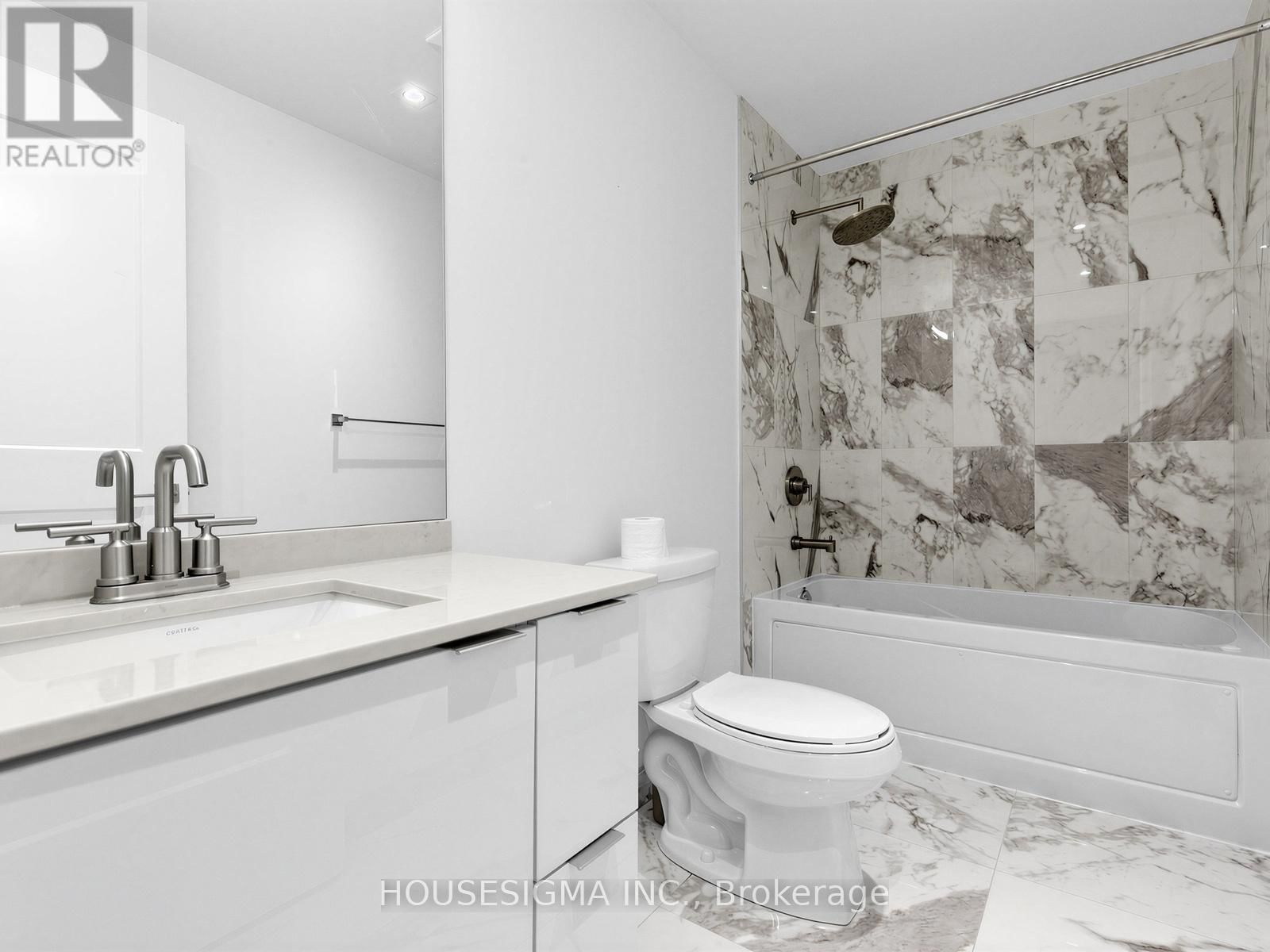 215 - 430 RONCESVALLES AVENUE Image 17