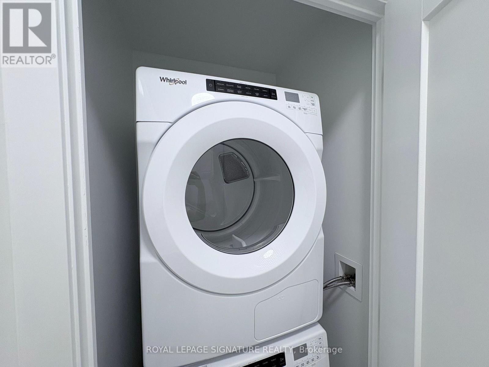 1810 - 60 CENTRAL PARK ROAD WAY Image 11