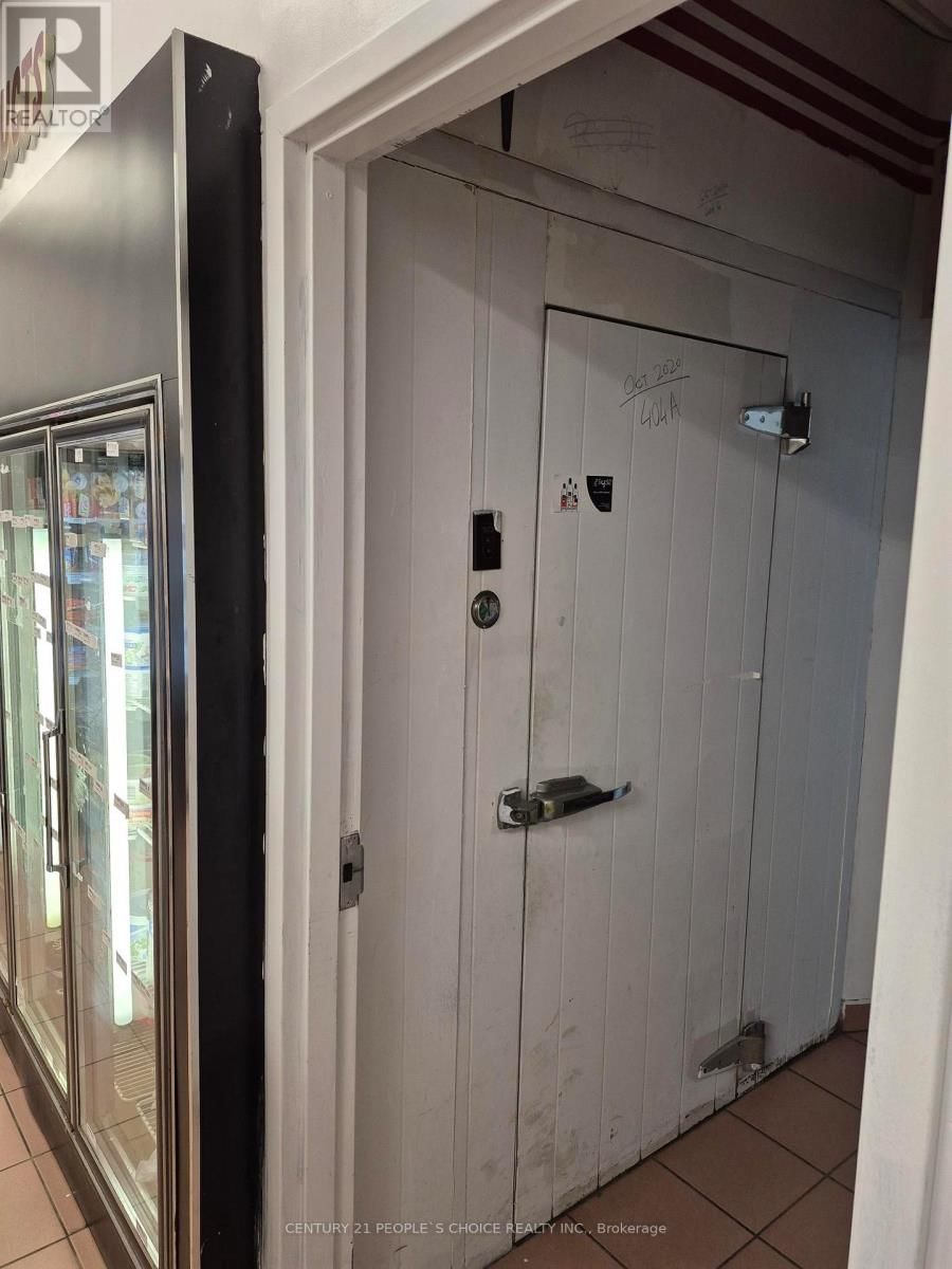 3 - 1900 LAKESHORE ROAD WEST Image 16