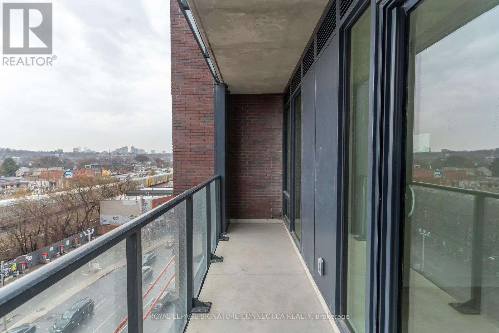 417 - 1185 DUPONT STREET Image 18