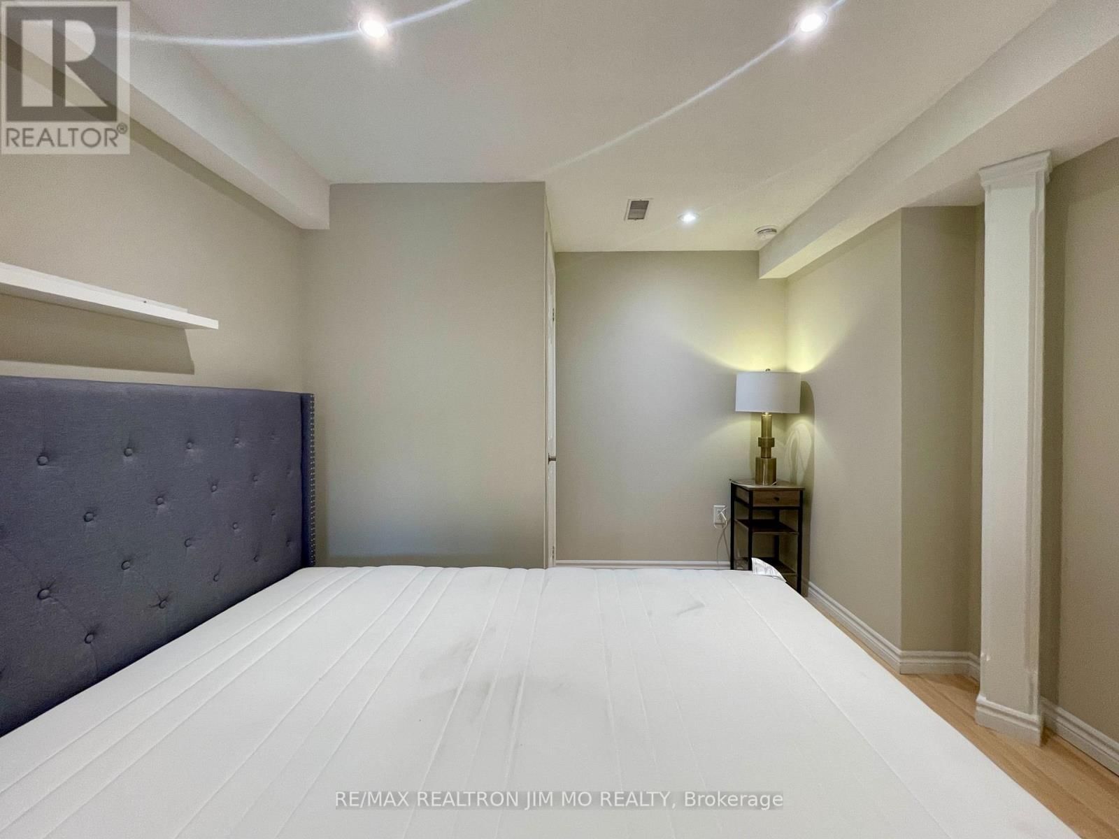 Lower - 5555 LOCKENGATE COURT Image 12