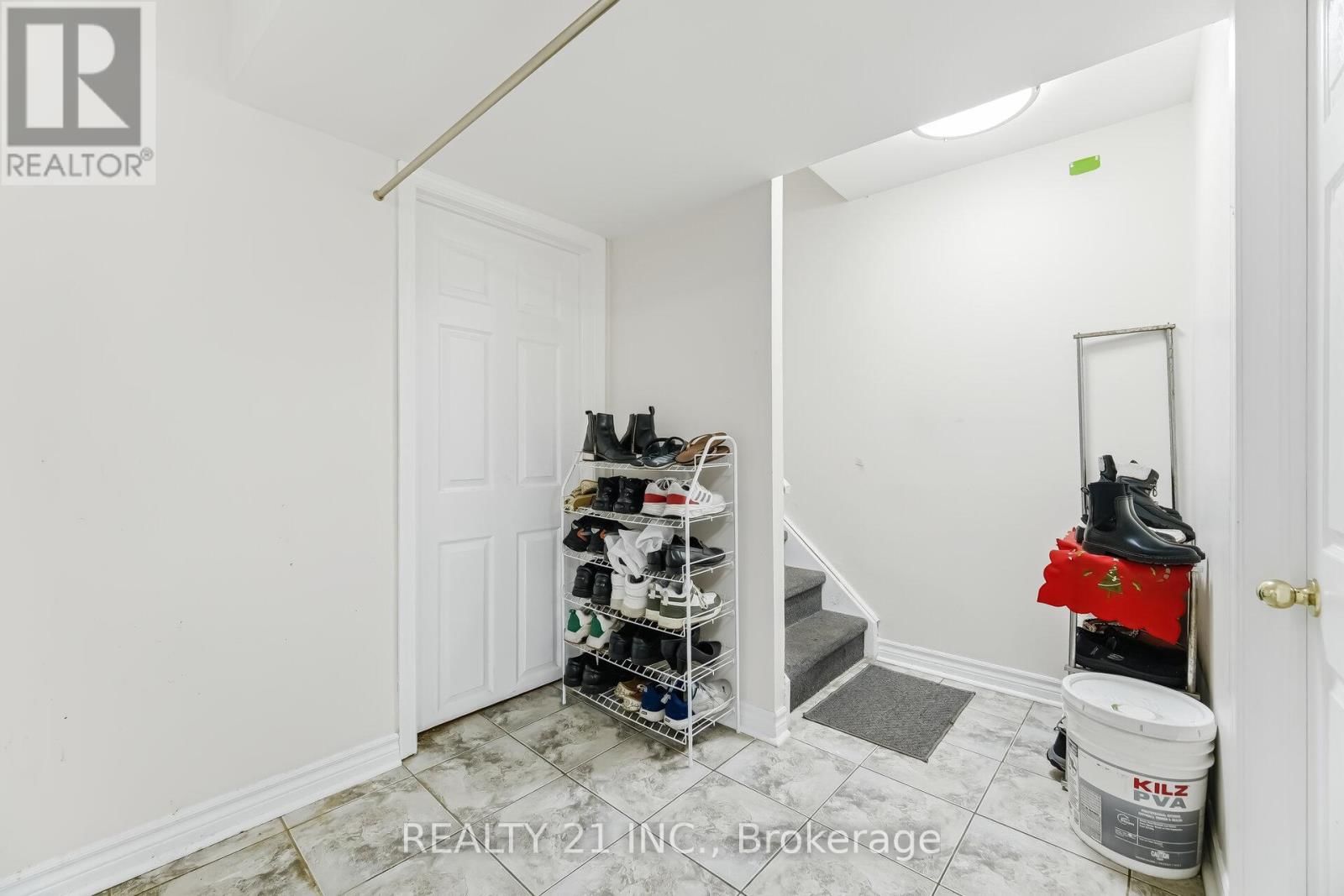 76 SWEET CLOVER CRESCENT Image 40