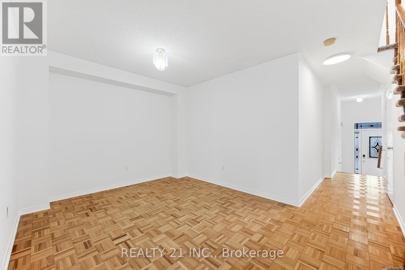 76 SWEET CLOVER CRESCENT Image 6