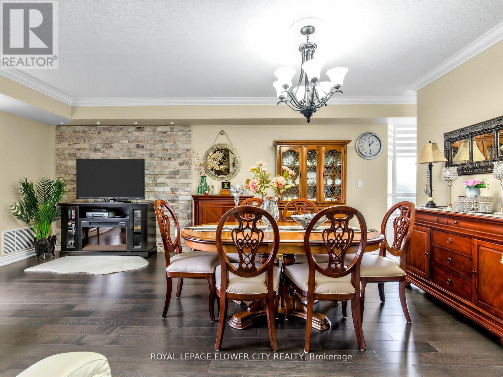 404 - 2088 LAWRENCE AVENUE WEST Image 13