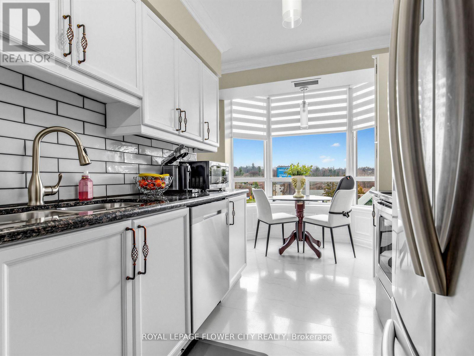 404 - 2088 LAWRENCE AVENUE WEST Image 17