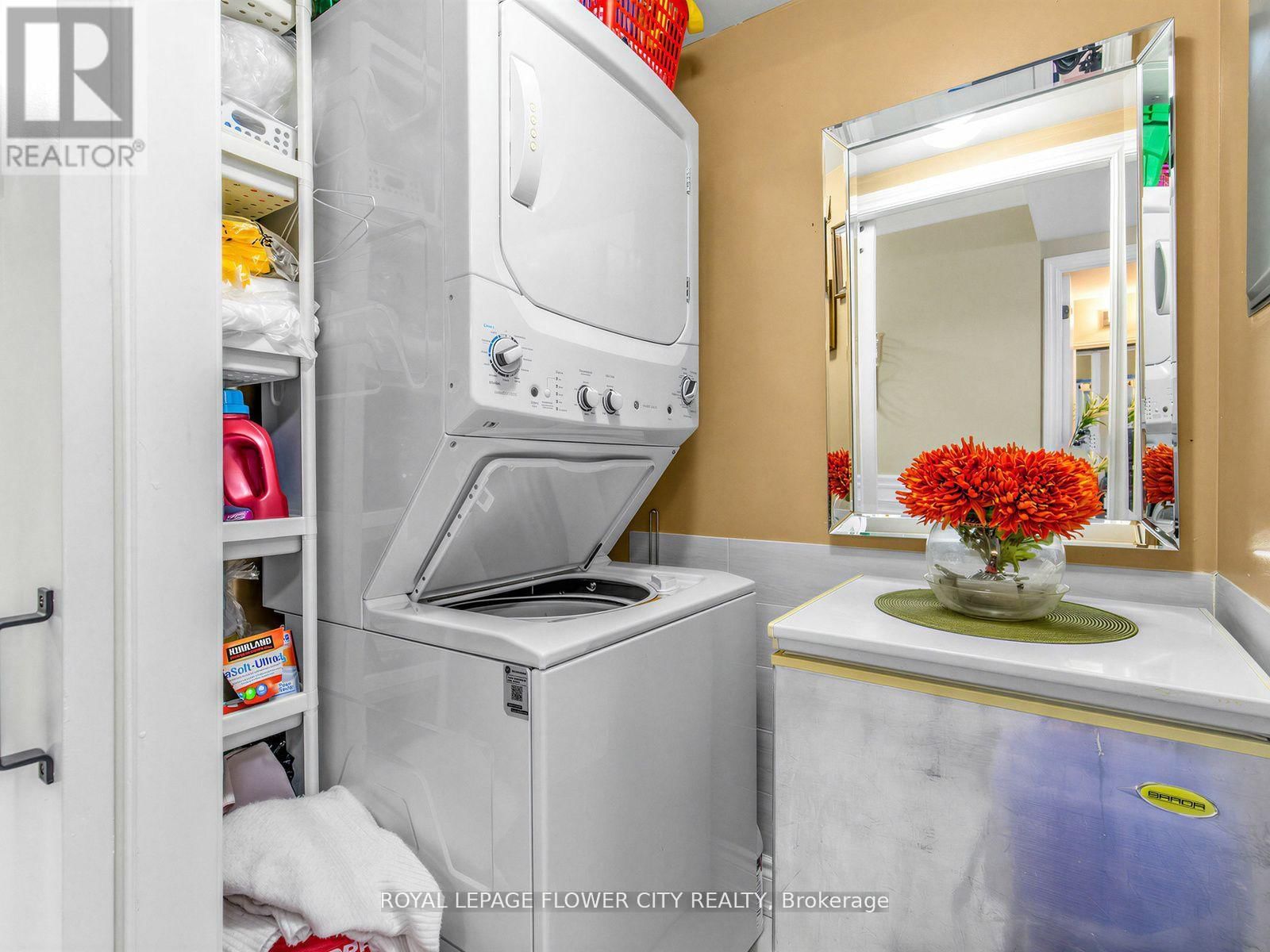 404 - 2088 LAWRENCE AVENUE WEST Image 26