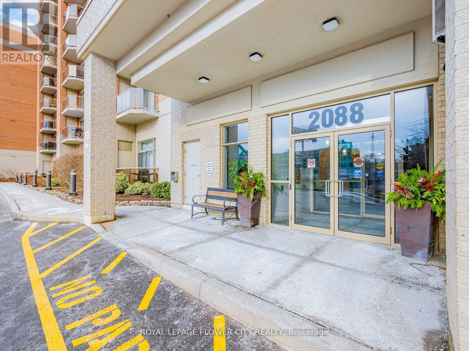 404 - 2088 LAWRENCE AVENUE WEST Image 3
