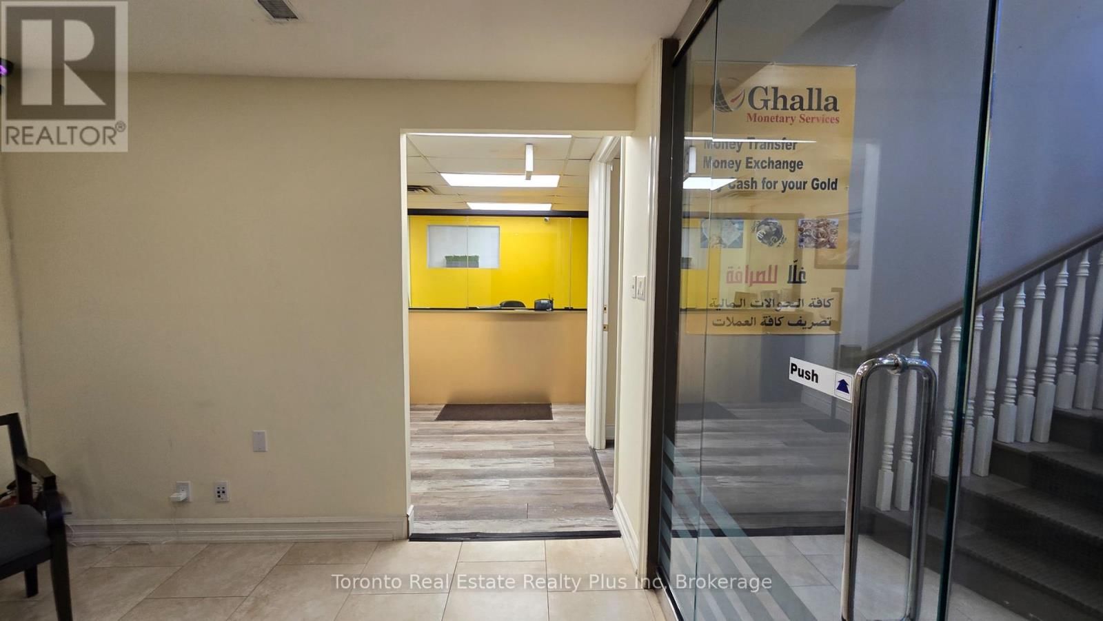 #100 - 53 VILLAGE CENTRE PLACE Image 7