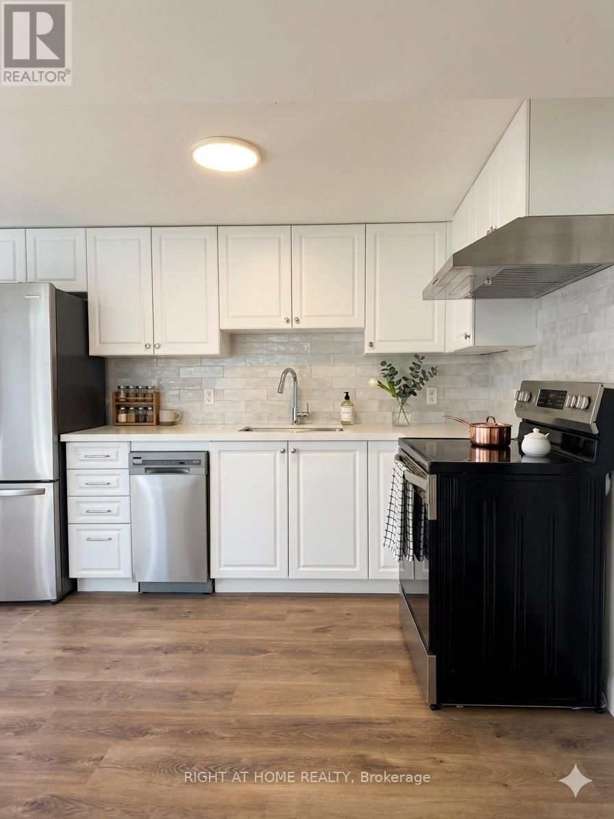 1B - 15 ARROWSMITH AVENUE Image 10