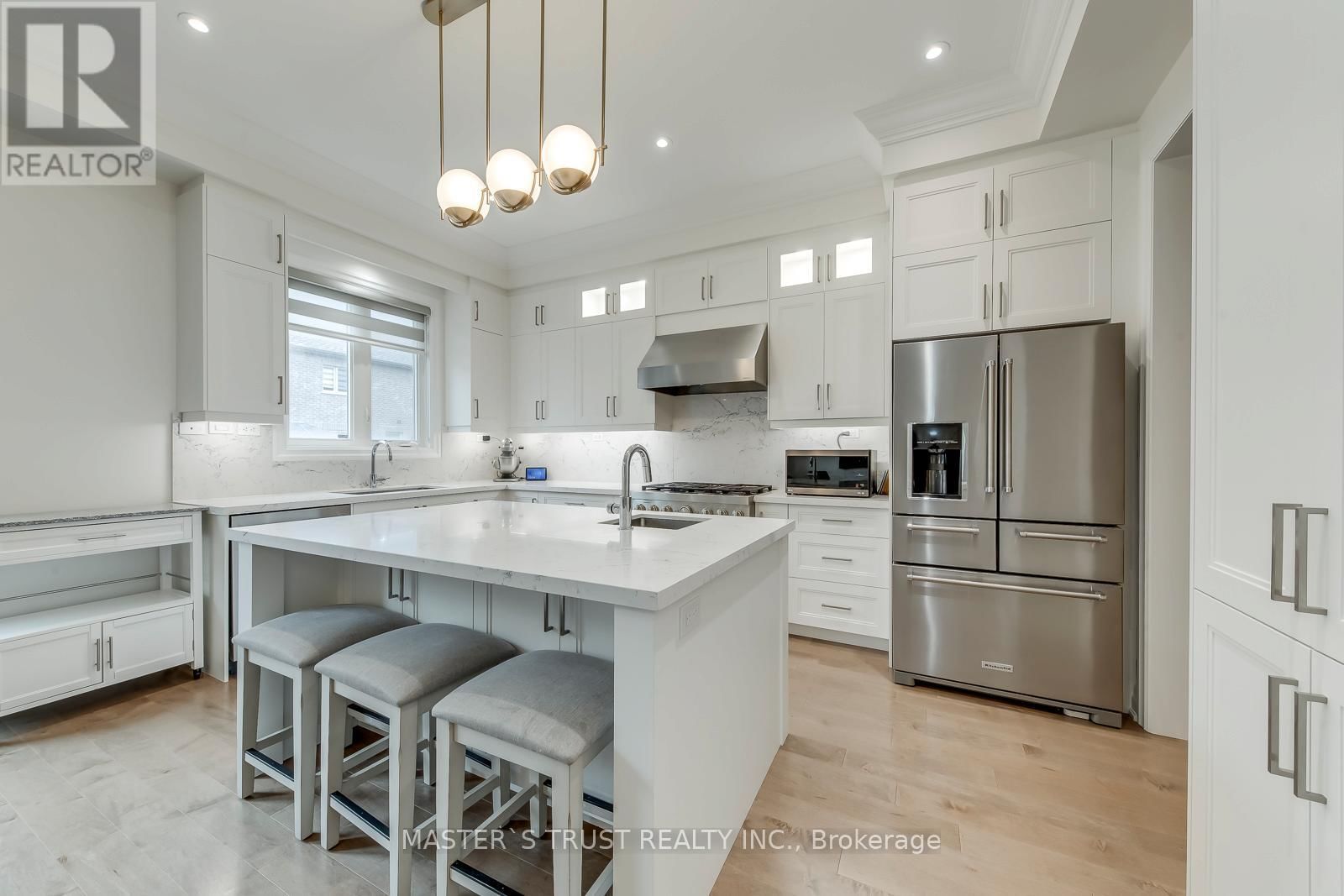 62 MERLIN STREET Image 17