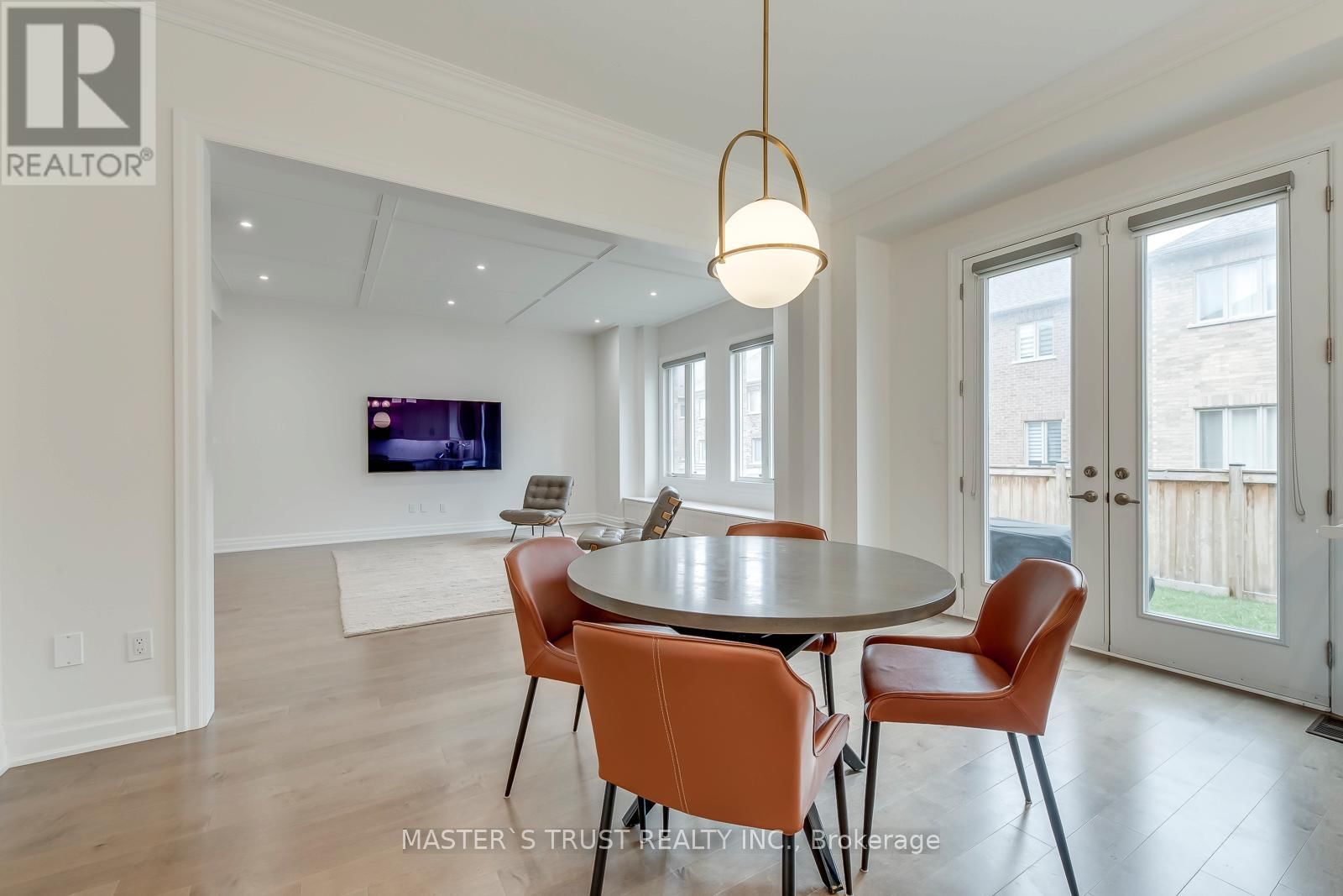 62 MERLIN STREET Image 22