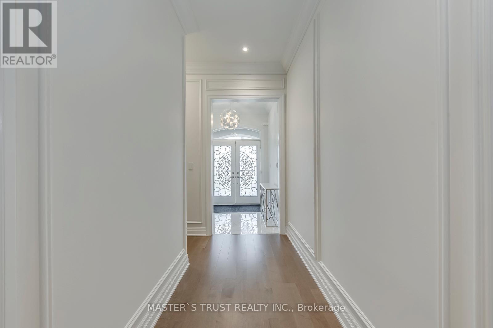 62 MERLIN STREET Image 6