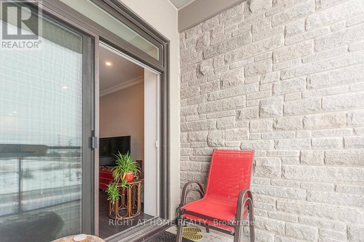 321 - 830 MEGSON TERRACE Image 19